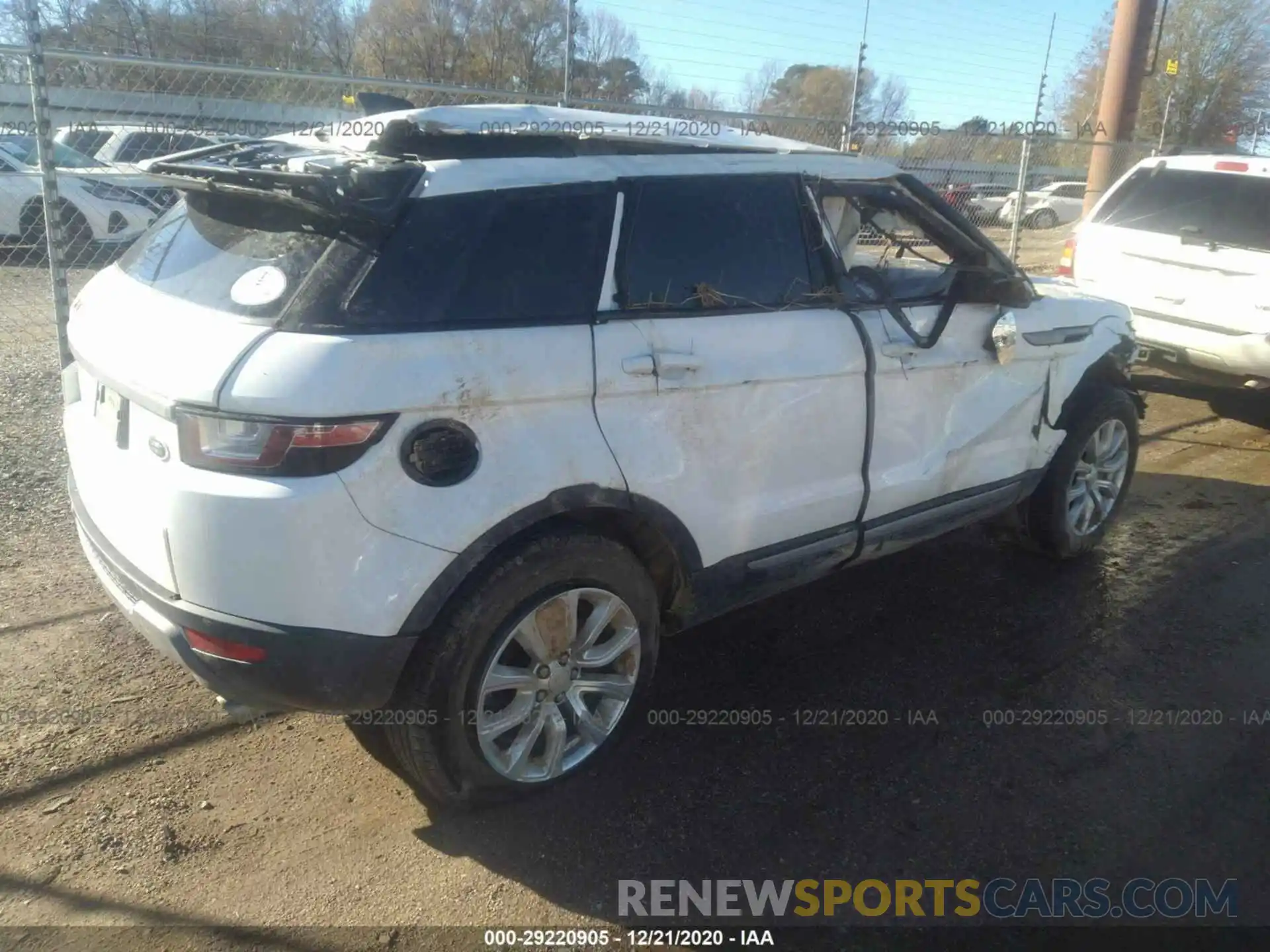 4 Фотография поврежденного автомобиля SALVP2RX7KH341812 LAND ROVER RANGE ROVER EVOQUE 2019