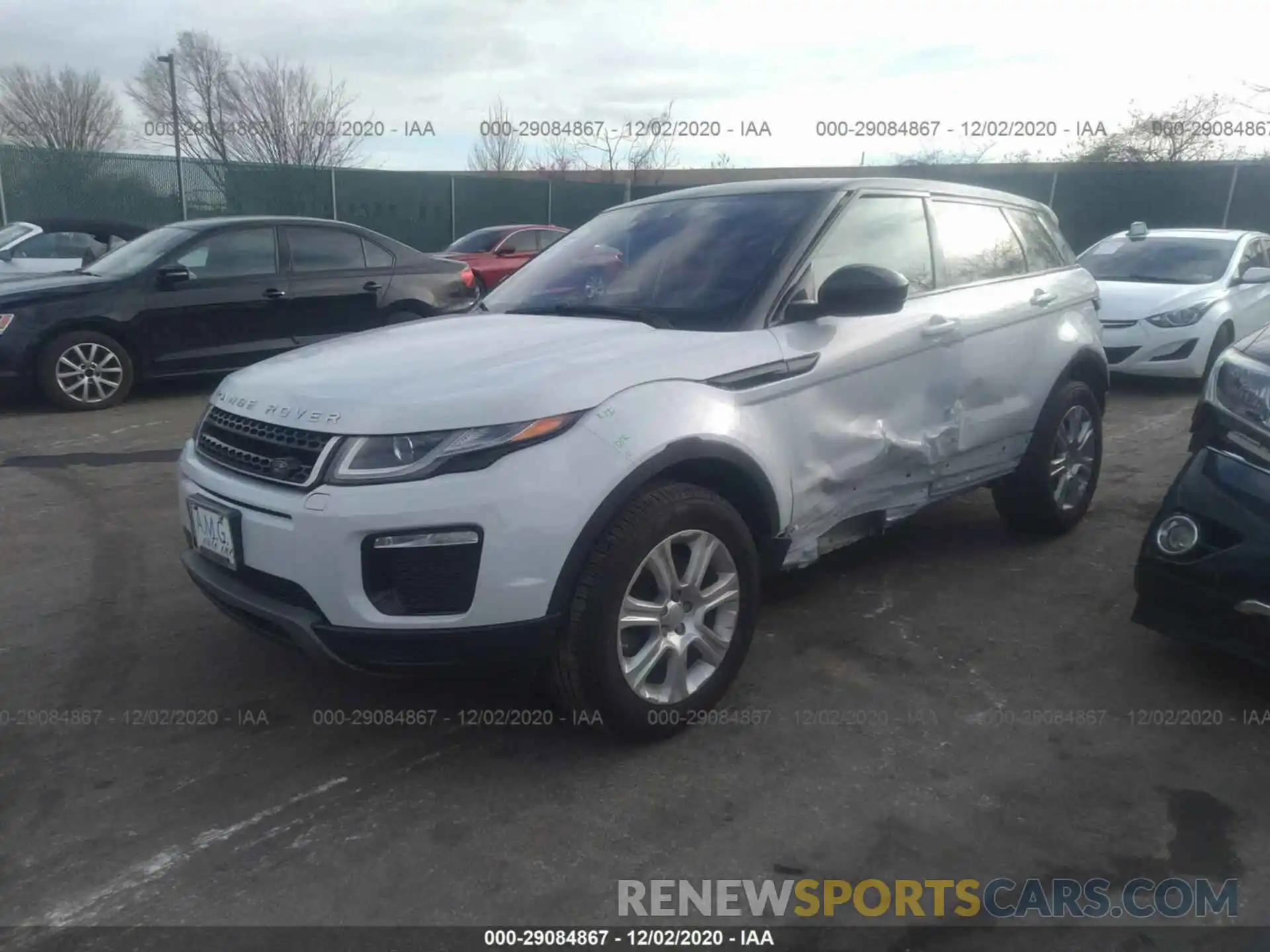 2 Фотография поврежденного автомобиля SALVP2RX8KH333069 LAND ROVER RANGE ROVER EVOQUE 2019