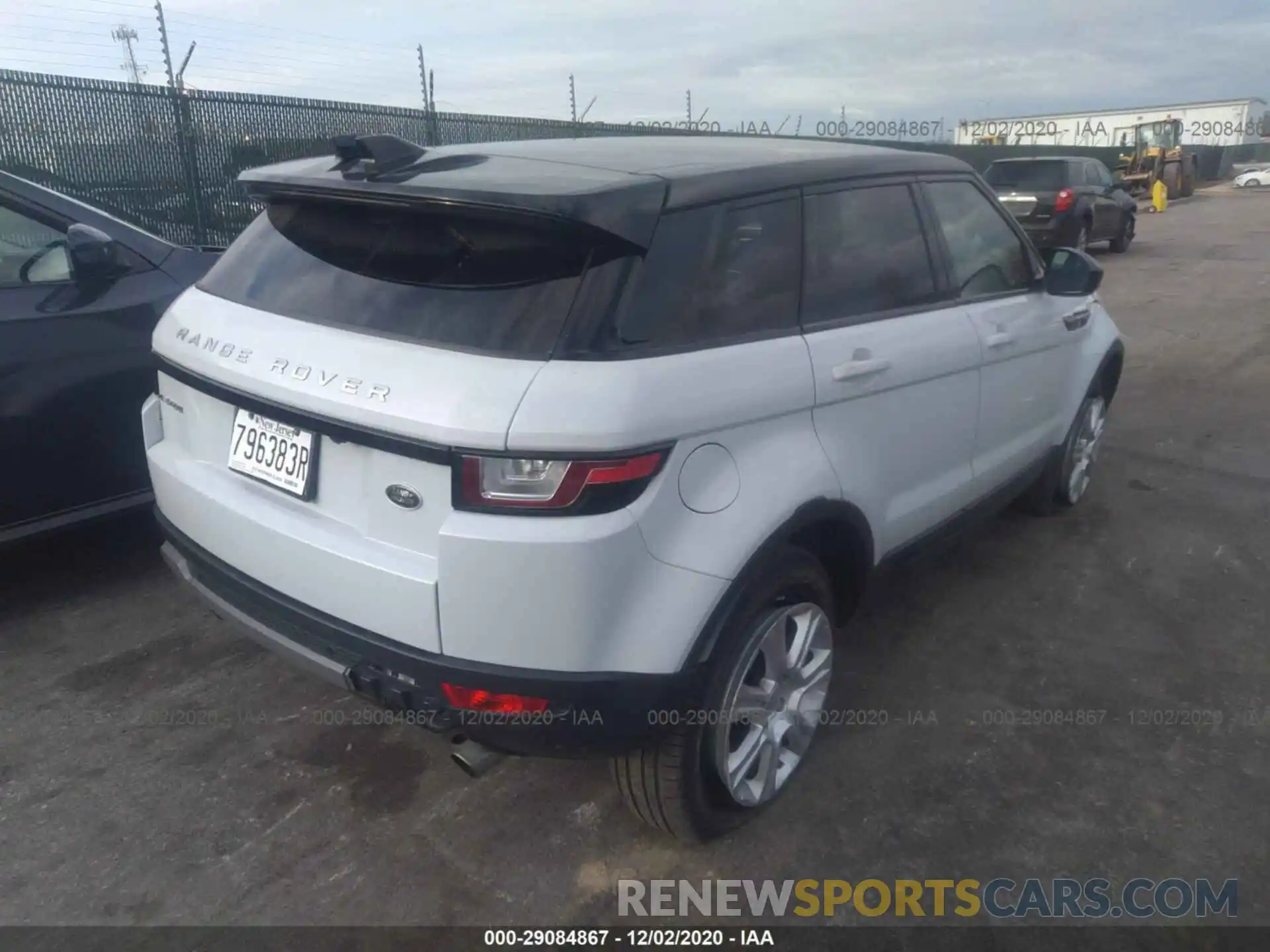 4 Фотография поврежденного автомобиля SALVP2RX8KH333069 LAND ROVER RANGE ROVER EVOQUE 2019