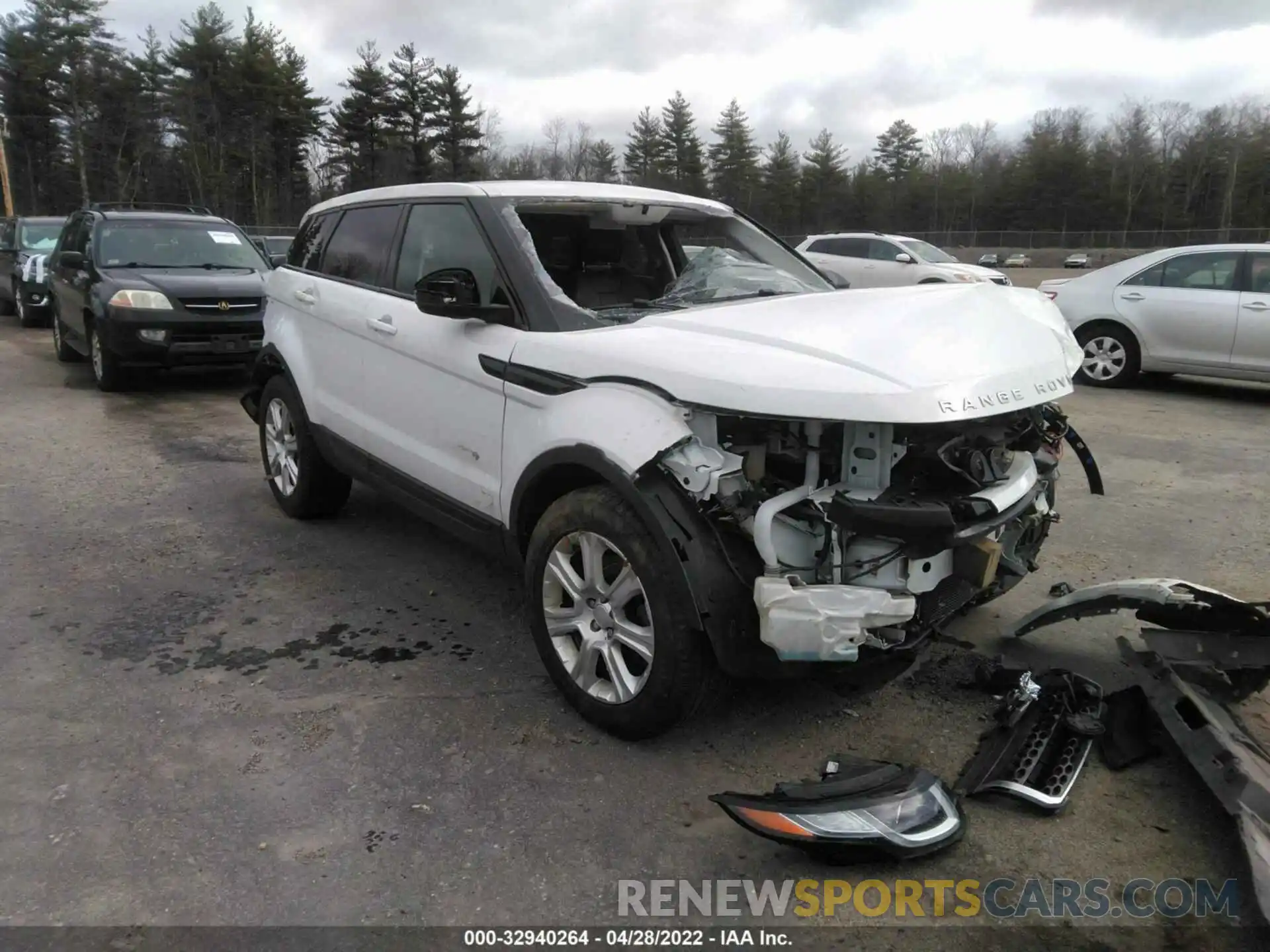 1 Фотография поврежденного автомобиля SALVP2RX9KH347076 LAND ROVER RANGE ROVER EVOQUE 2019