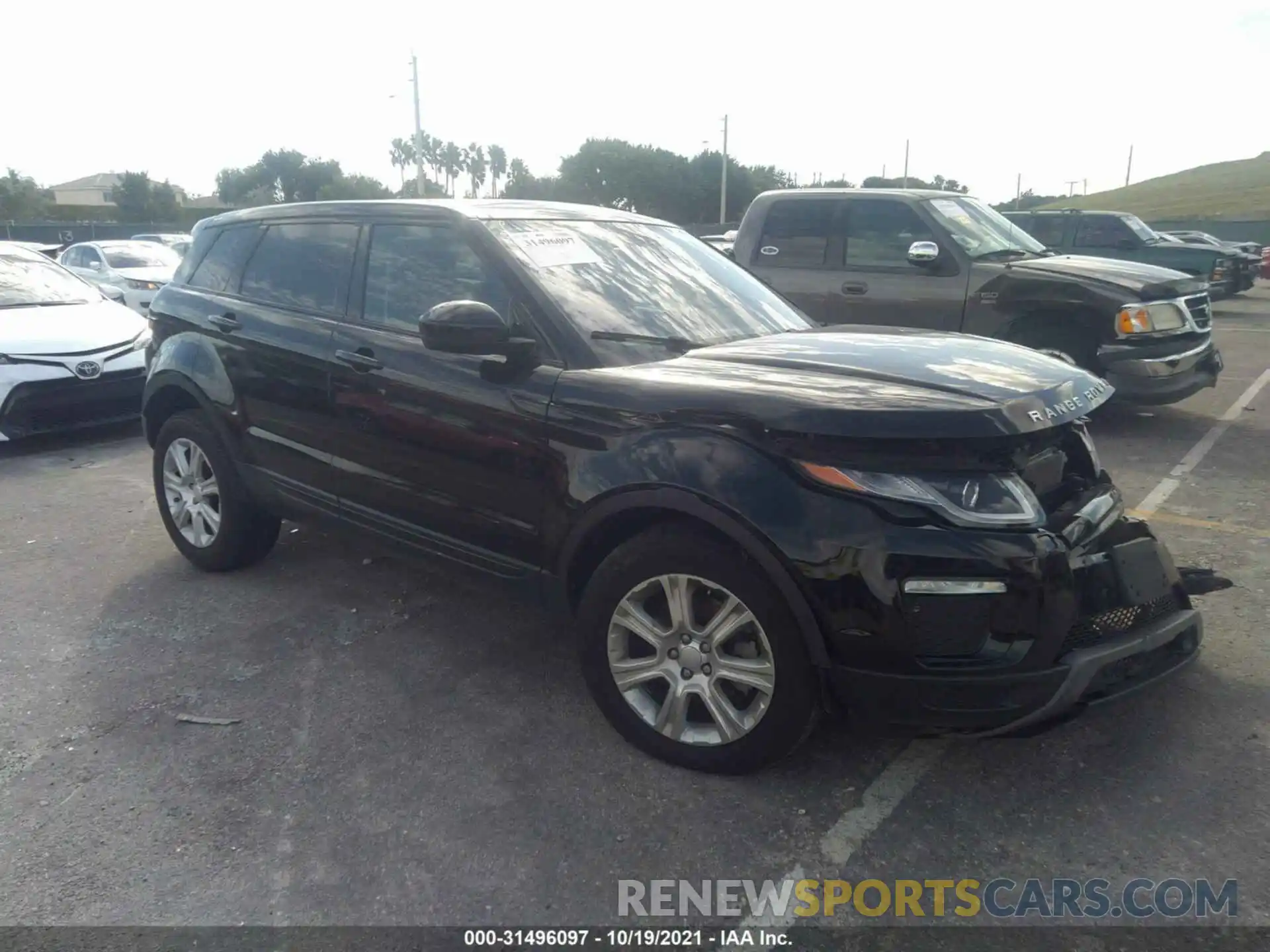 1 Photograph of a damaged car SALVP2RXXKH334627 LAND ROVER RANGE ROVER EVOQUE 2019