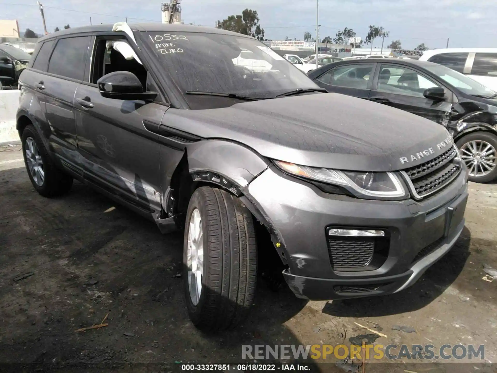 1 Photograph of a damaged car SALVP2RXXKH337821 LAND ROVER RANGE ROVER EVOQUE 2019