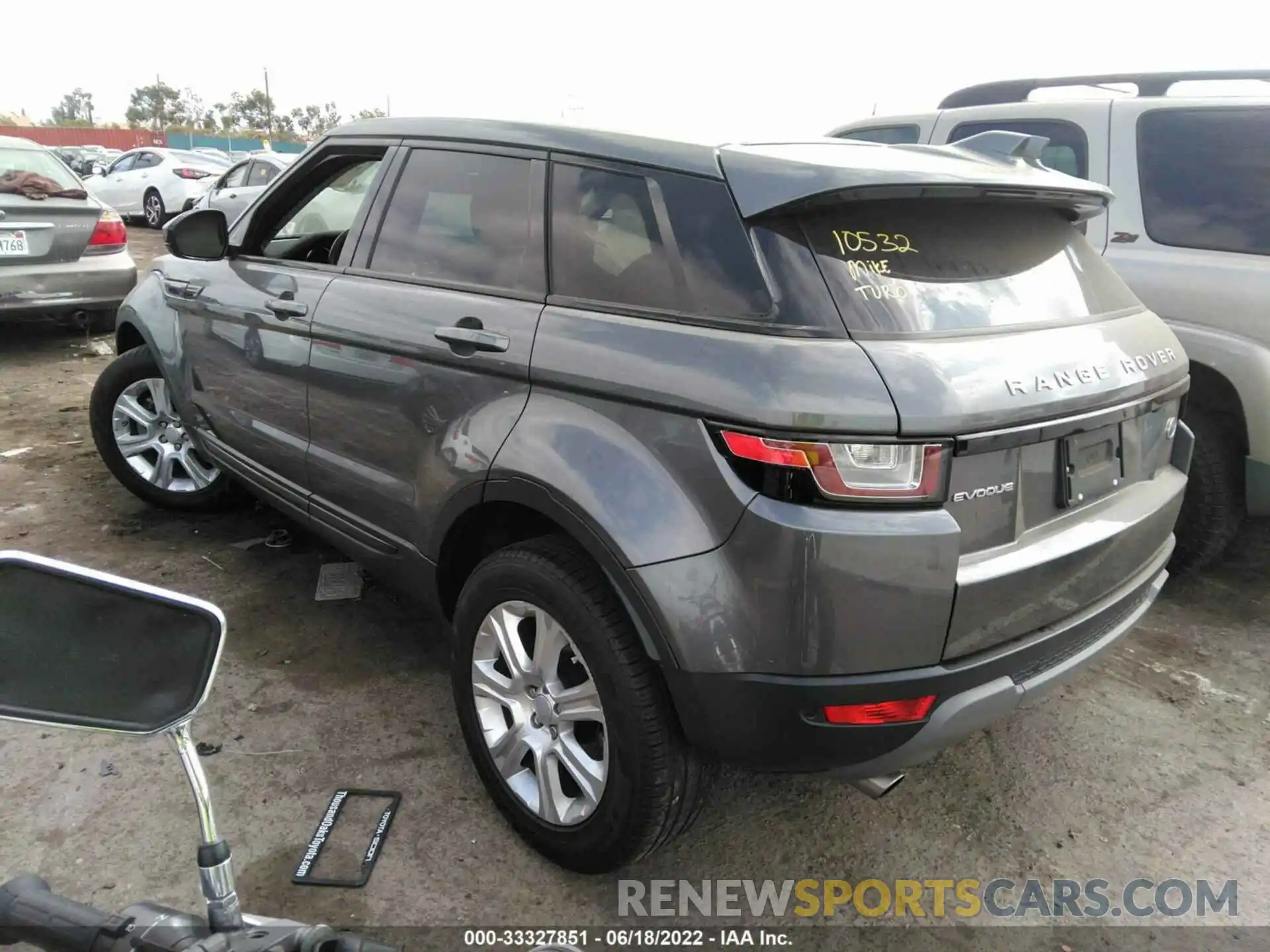 3 Photograph of a damaged car SALVP2RXXKH337821 LAND ROVER RANGE ROVER EVOQUE 2019