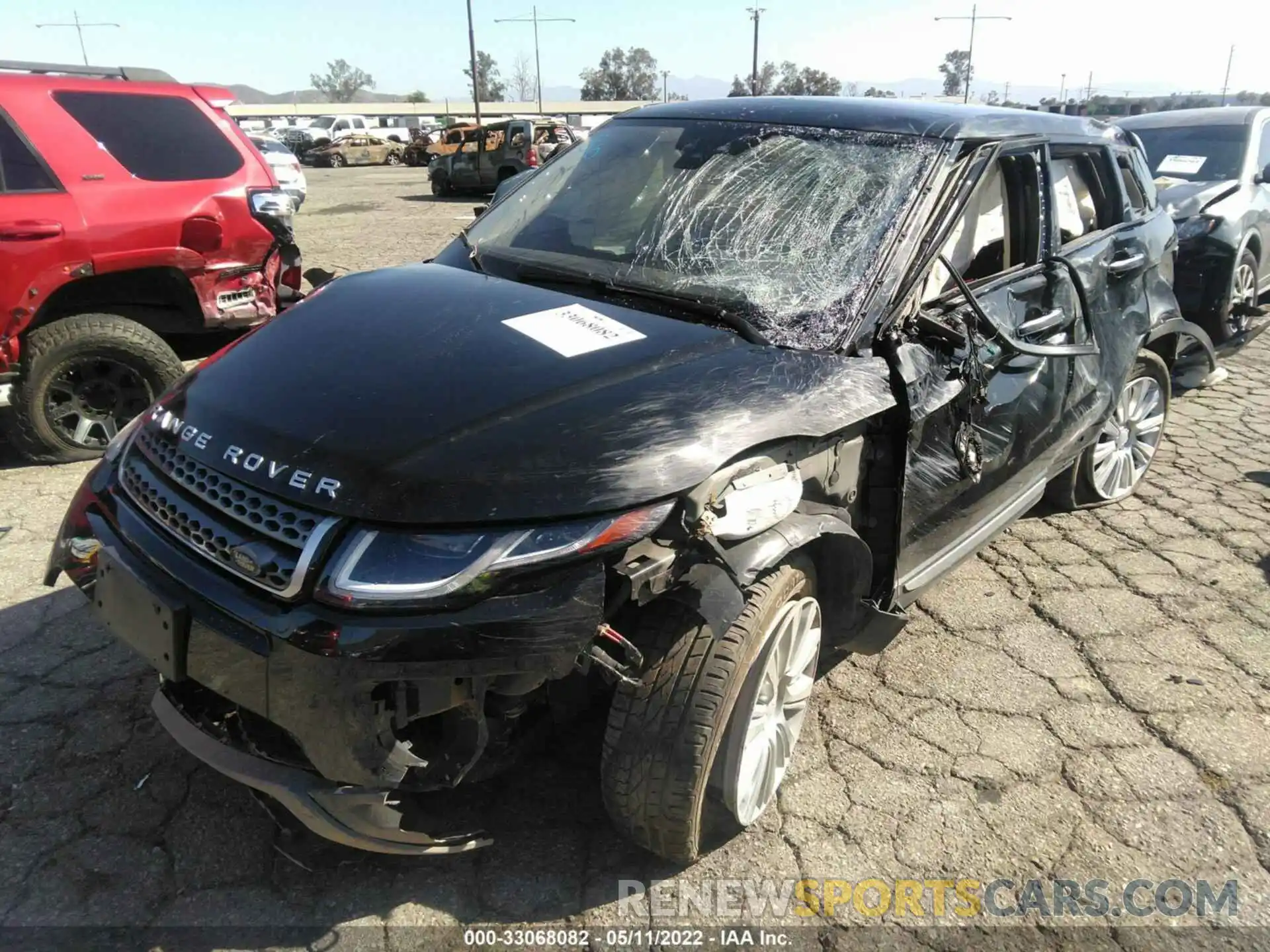 2 Фотография поврежденного автомобиля SALVR2RX2KH337323 LAND ROVER RANGE ROVER EVOQUE 2019