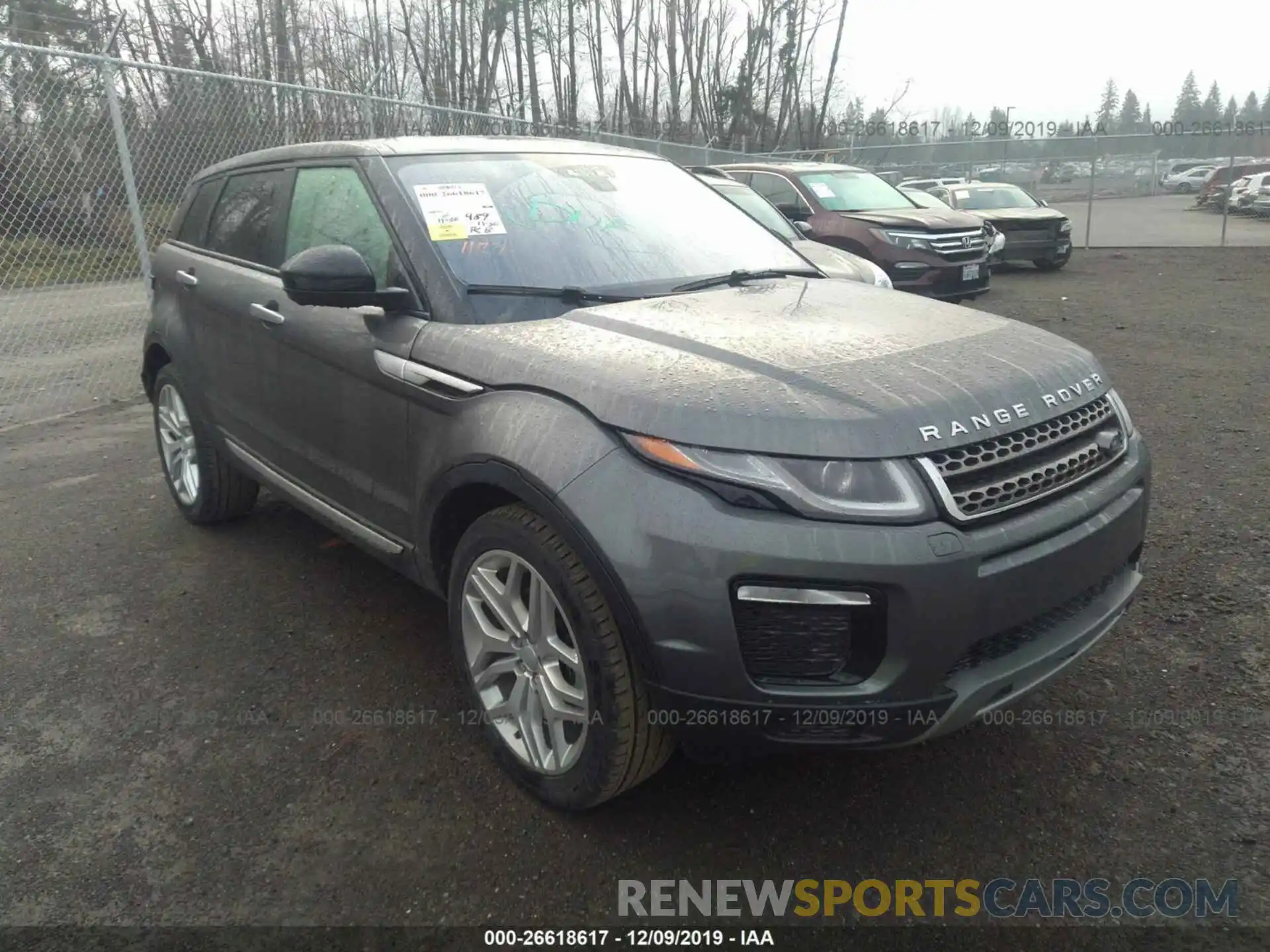 1 Фотография поврежденного автомобиля SALVR2RX5KH331452 LAND ROVER RANGE ROVER EVOQUE 2019