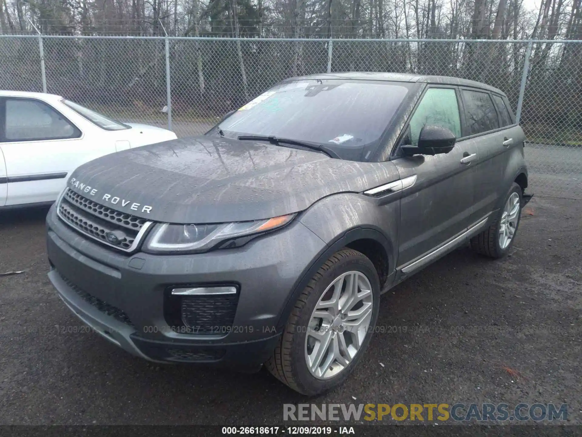 2 Фотография поврежденного автомобиля SALVR2RX5KH331452 LAND ROVER RANGE ROVER EVOQUE 2019