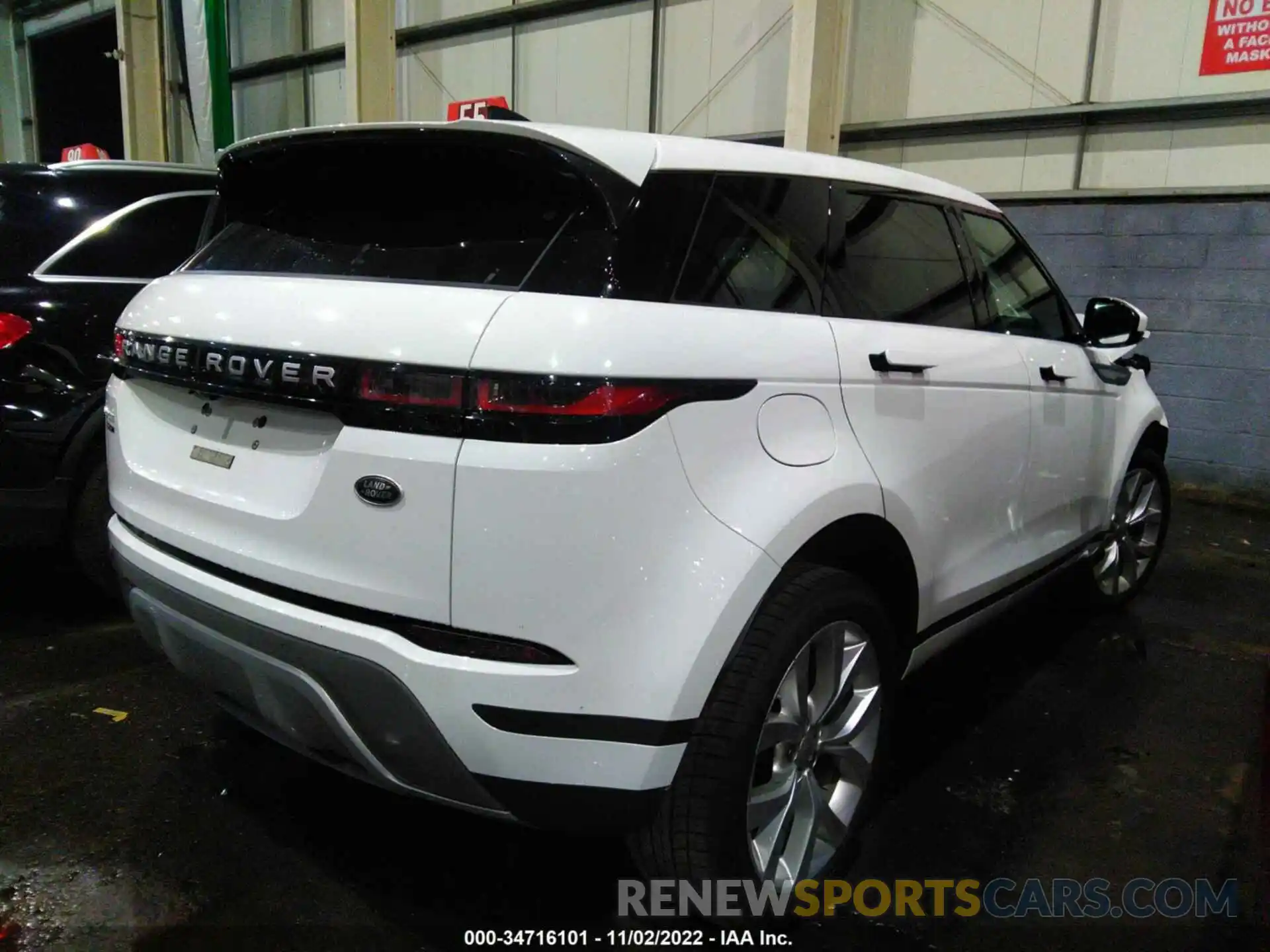 4 Photograph of a damaged car 00LZP2FXXLH077220 LAND ROVER RANGE ROVER EVOQUE 2020