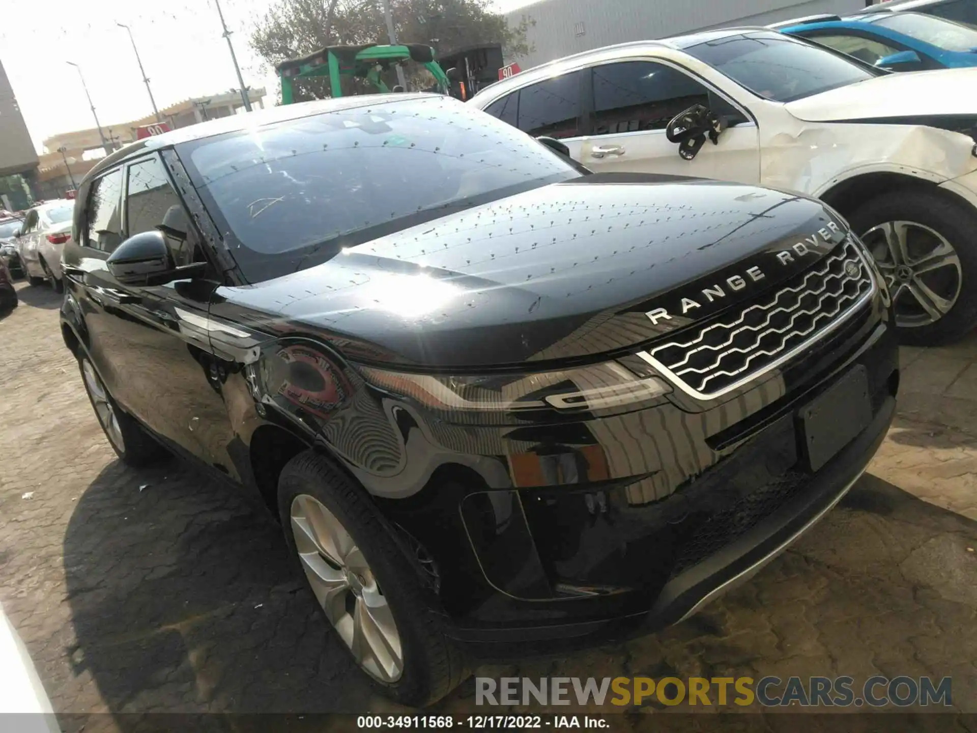 1 Photograph of a damaged car 00LZP2FXXLH080702 LAND ROVER RANGE ROVER EVOQUE 2020