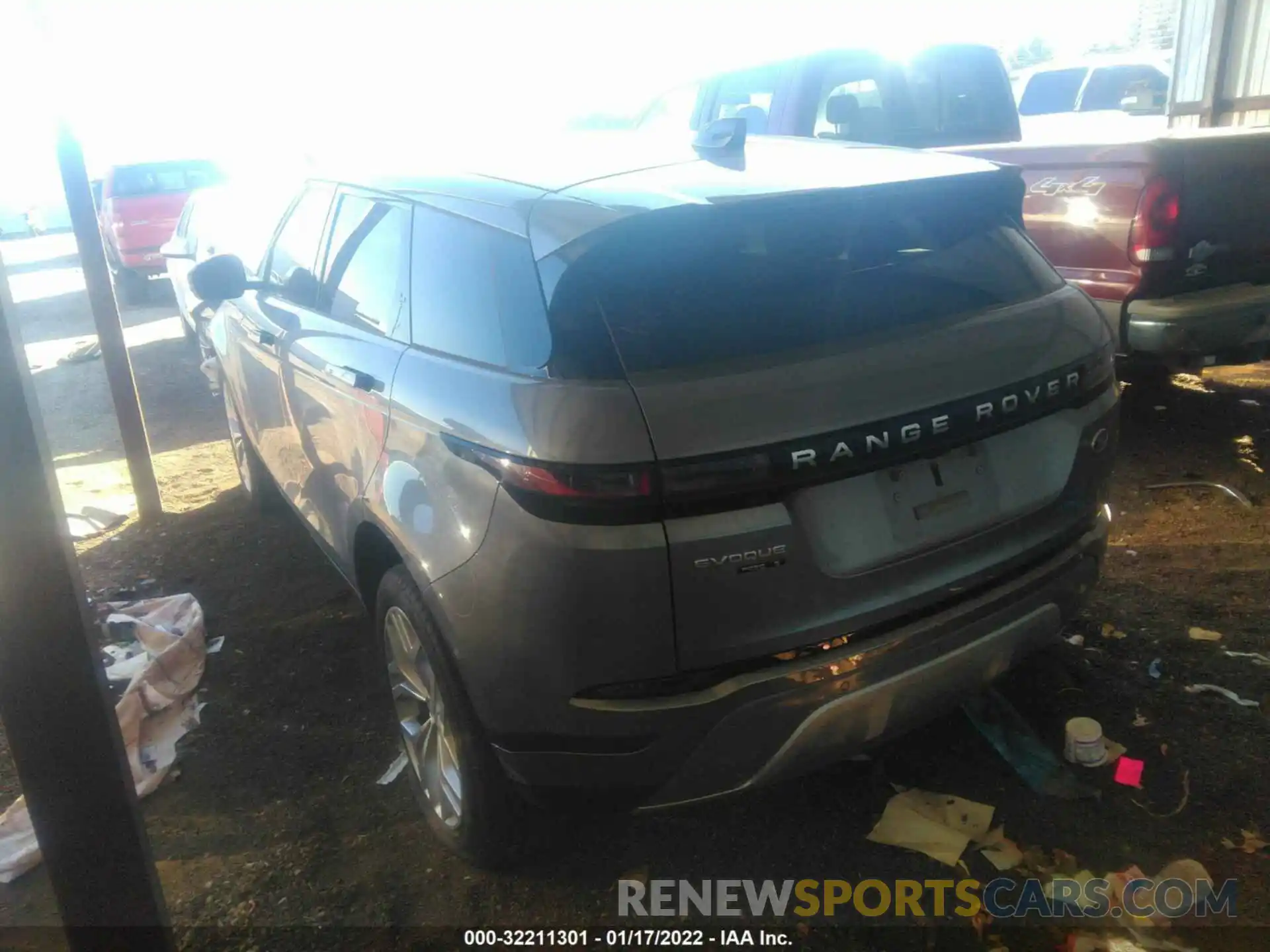 3 Photograph of a damaged car SALZJ2FX1LH048870 LAND ROVER RANGE ROVER EVOQUE 2020