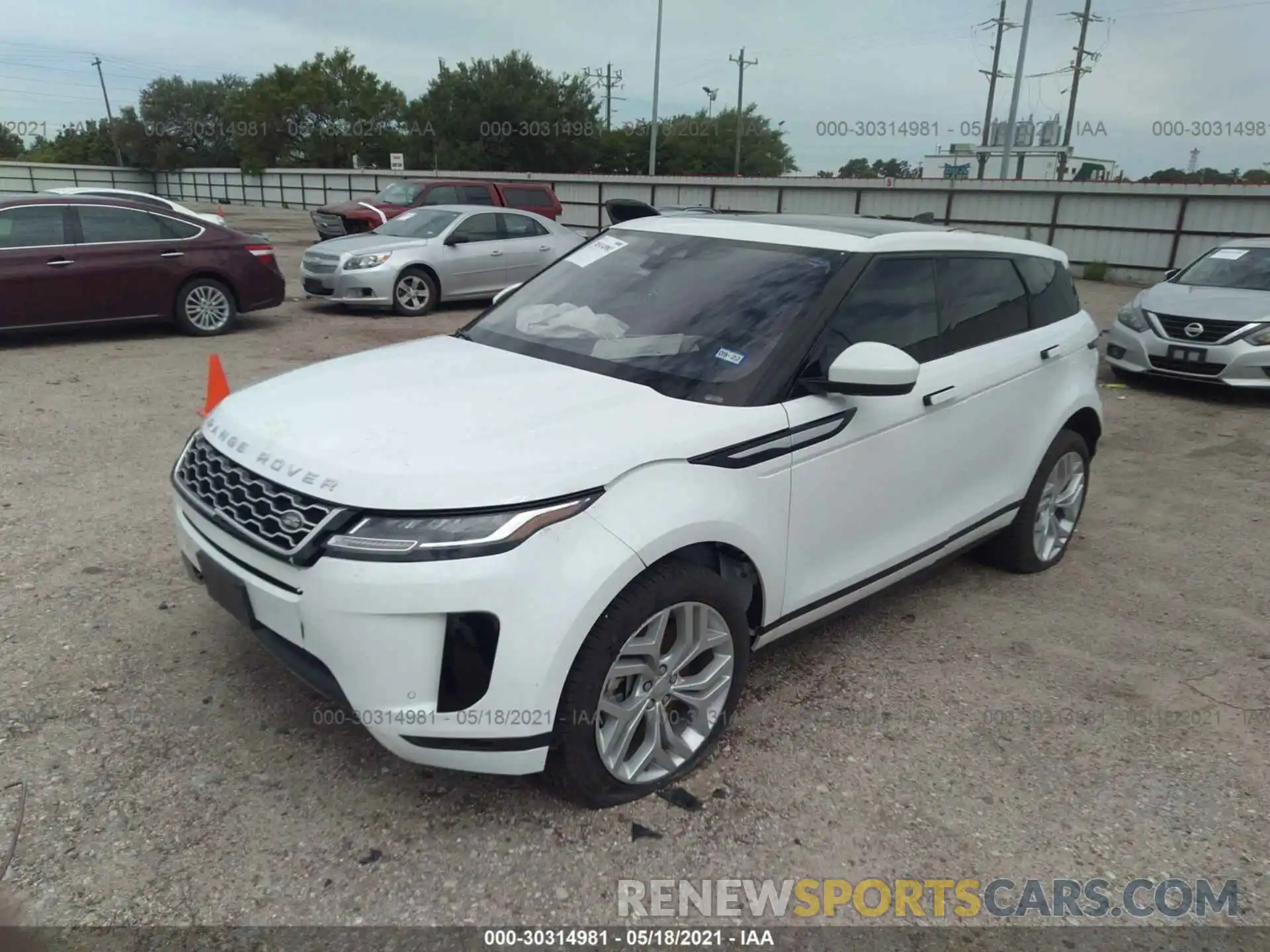 2 Photograph of a damaged car SALZJ2FX1LH100711 LAND ROVER RANGE ROVER EVOQUE 2020