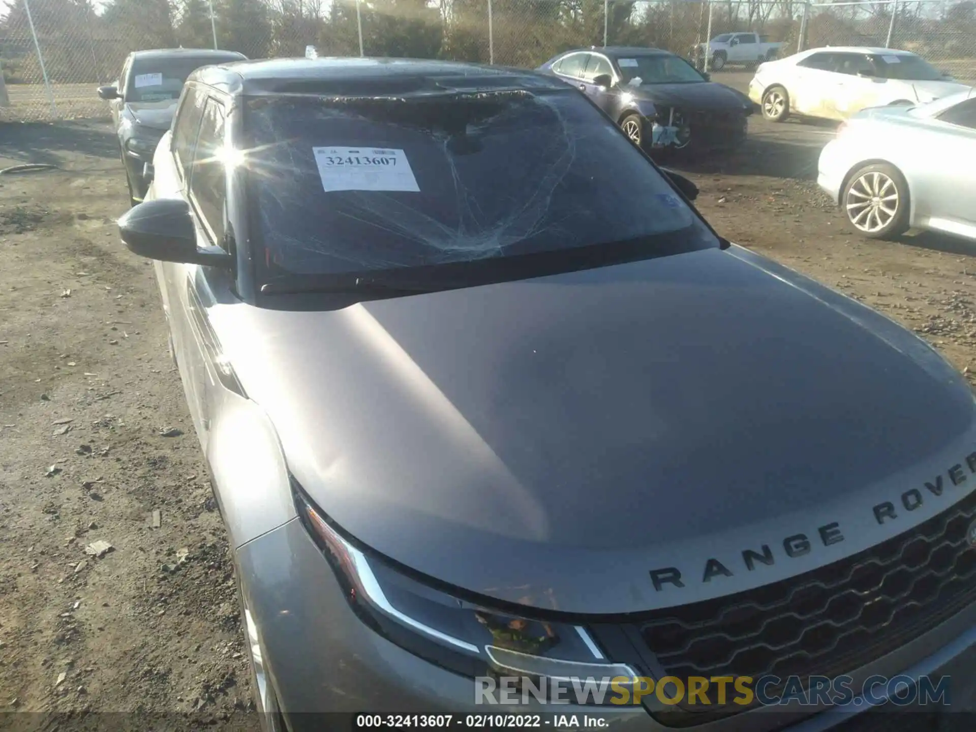 6 Photograph of a damaged car SALZJ2FX2LH054421 LAND ROVER RANGE ROVER EVOQUE 2020