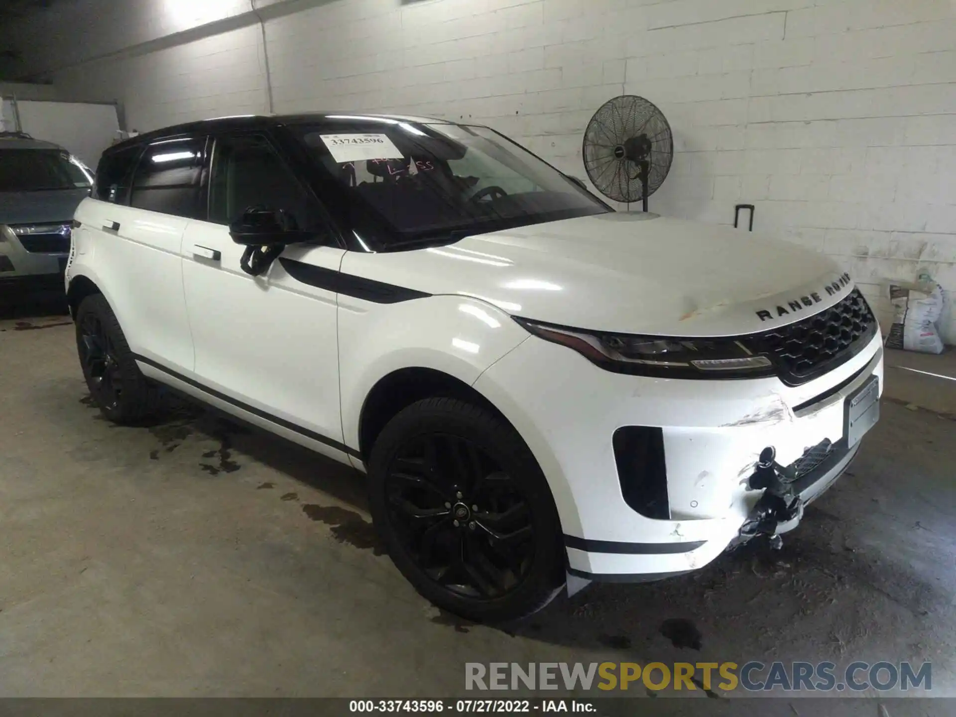 1 Photograph of a damaged car SALZJ2FX2LH102936 LAND ROVER RANGE ROVER EVOQUE 2020