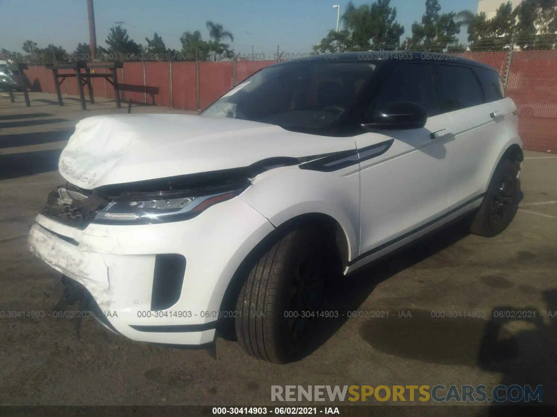 2 Photograph of a damaged car SALZJ2FX3LH104033 LAND ROVER RANGE ROVER EVOQUE 2020