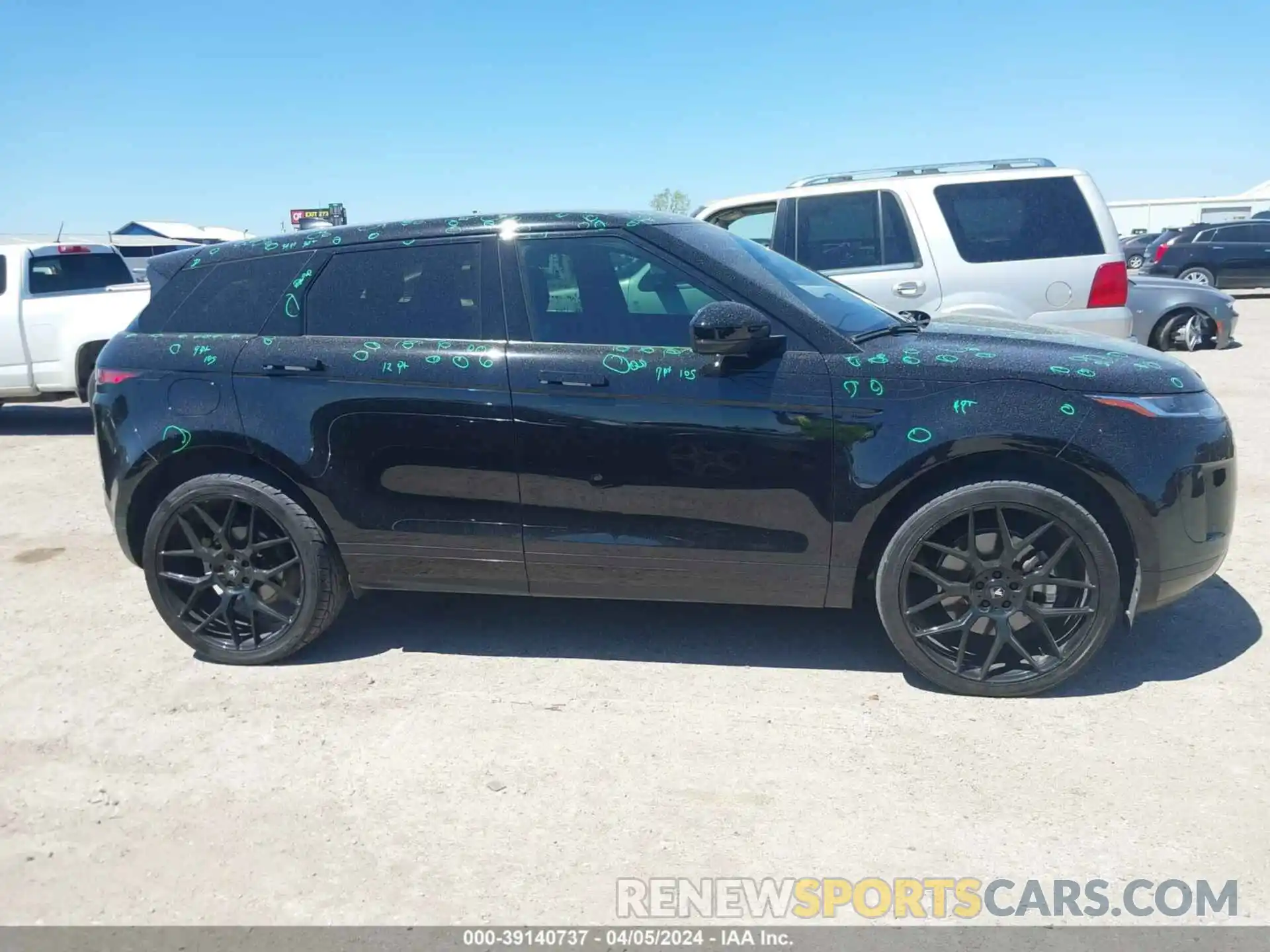 13 Photograph of a damaged car SALZJ2FX5LH107791 LAND ROVER RANGE ROVER EVOQUE 2020