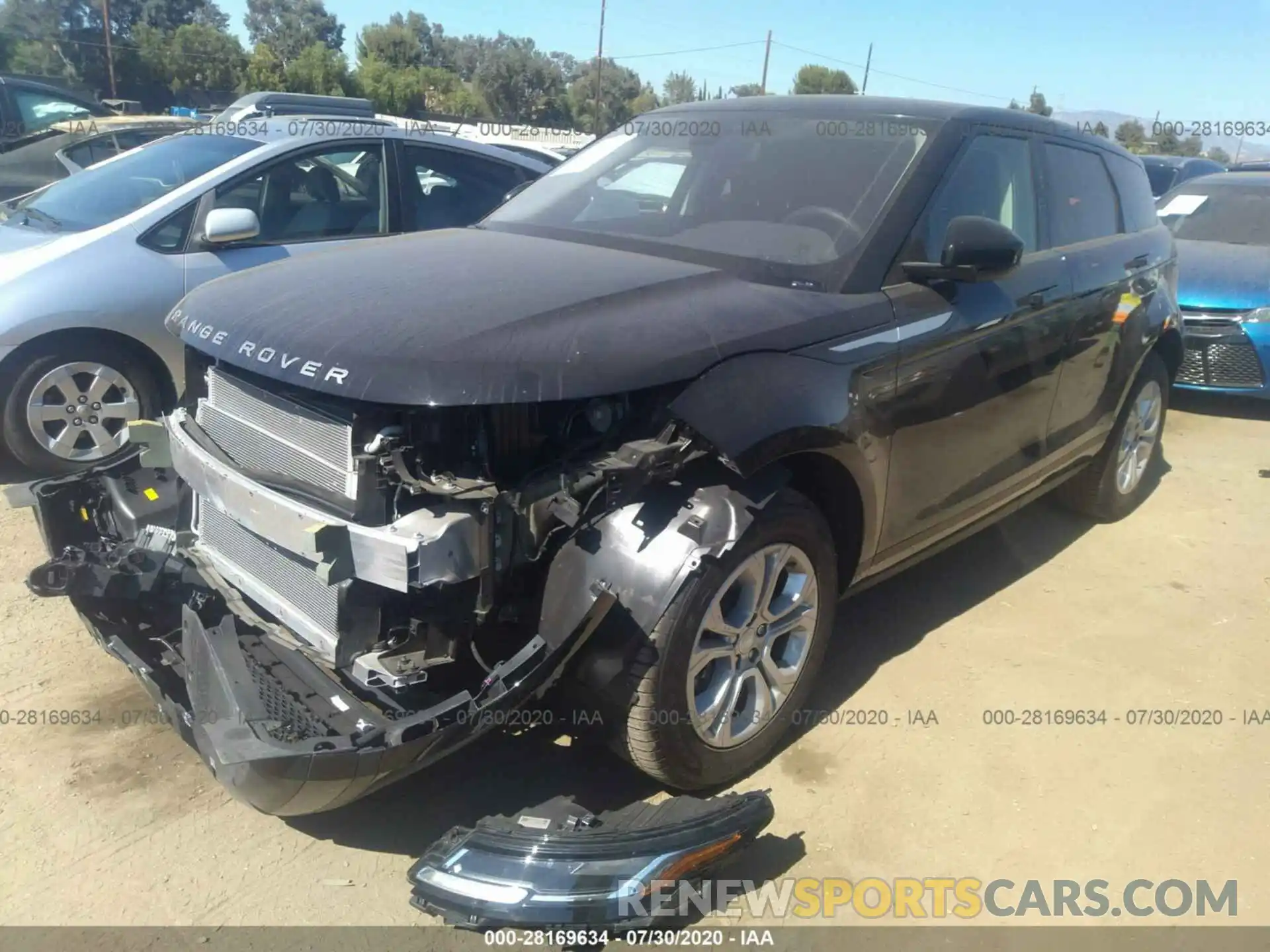 2 Photograph of a damaged car SALZJ2FX7LH016926 LAND ROVER RANGE ROVER EVOQUE 2020