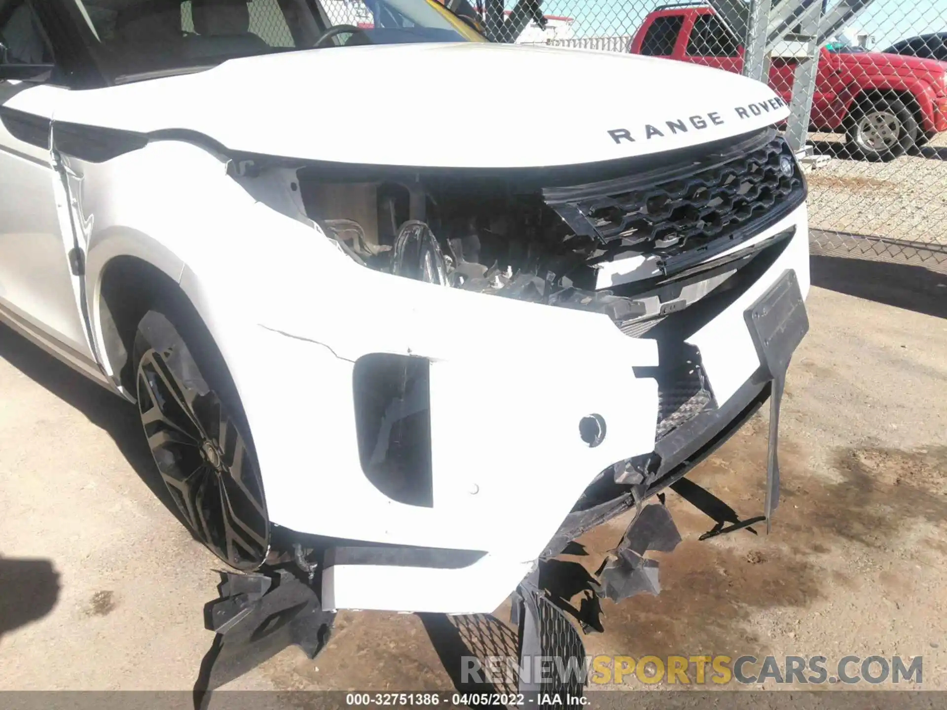 6 Photograph of a damaged car SALZJ2FX7LH060084 LAND ROVER RANGE ROVER EVOQUE 2020