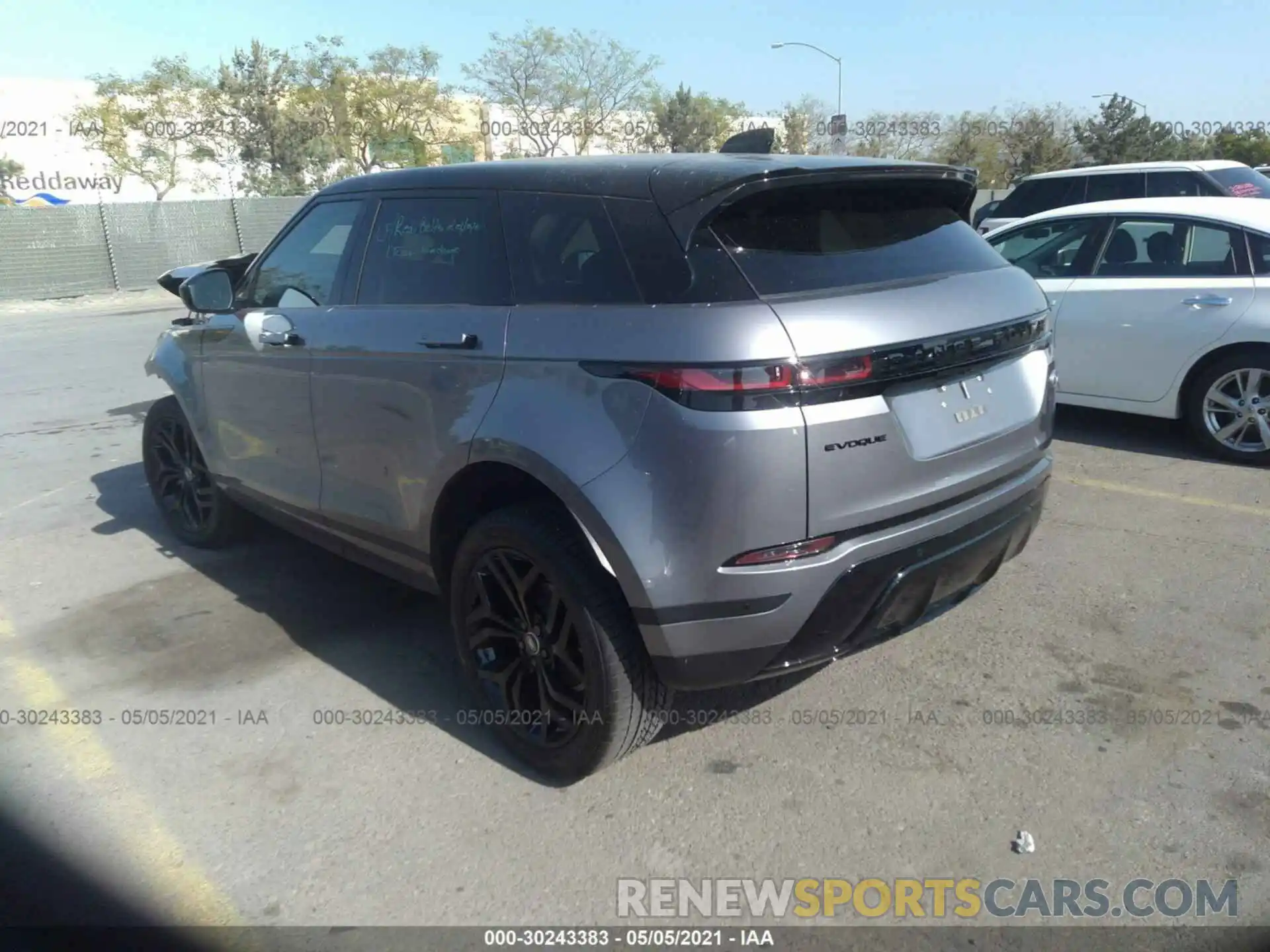 3 Photograph of a damaged car SALZJ2FX7LH100163 LAND ROVER RANGE ROVER EVOQUE 2020