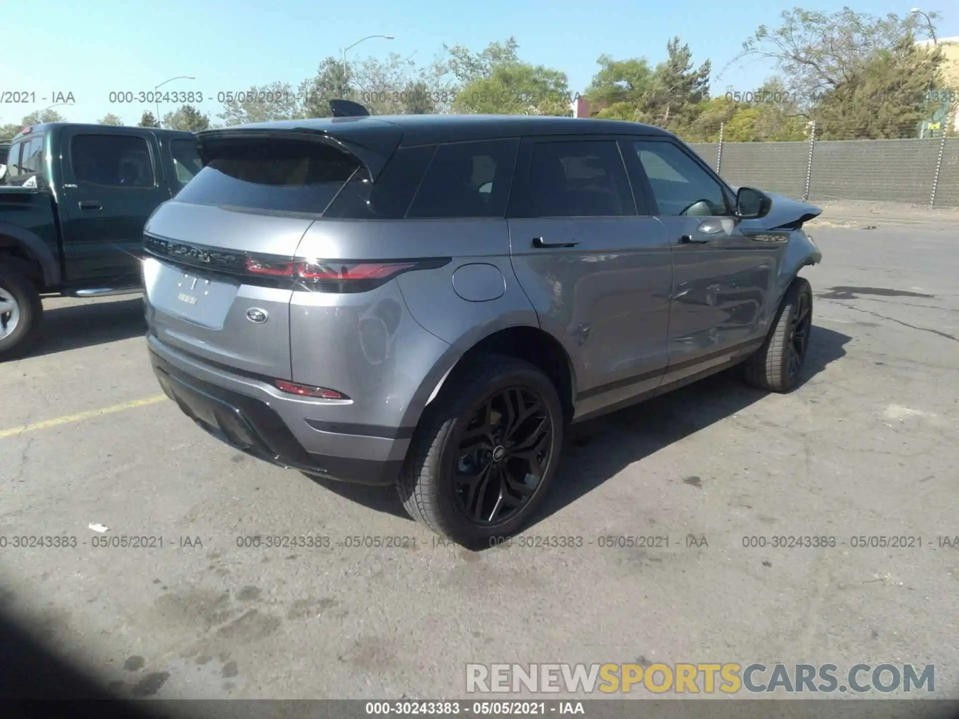 4 Photograph of a damaged car SALZJ2FX7LH100163 LAND ROVER RANGE ROVER EVOQUE 2020