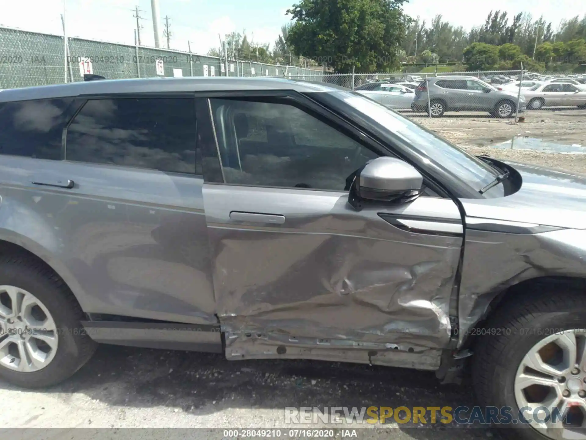 6 Photograph of a damaged car SALZJ2FX9LH068171 LAND ROVER RANGE ROVER EVOQUE 2020