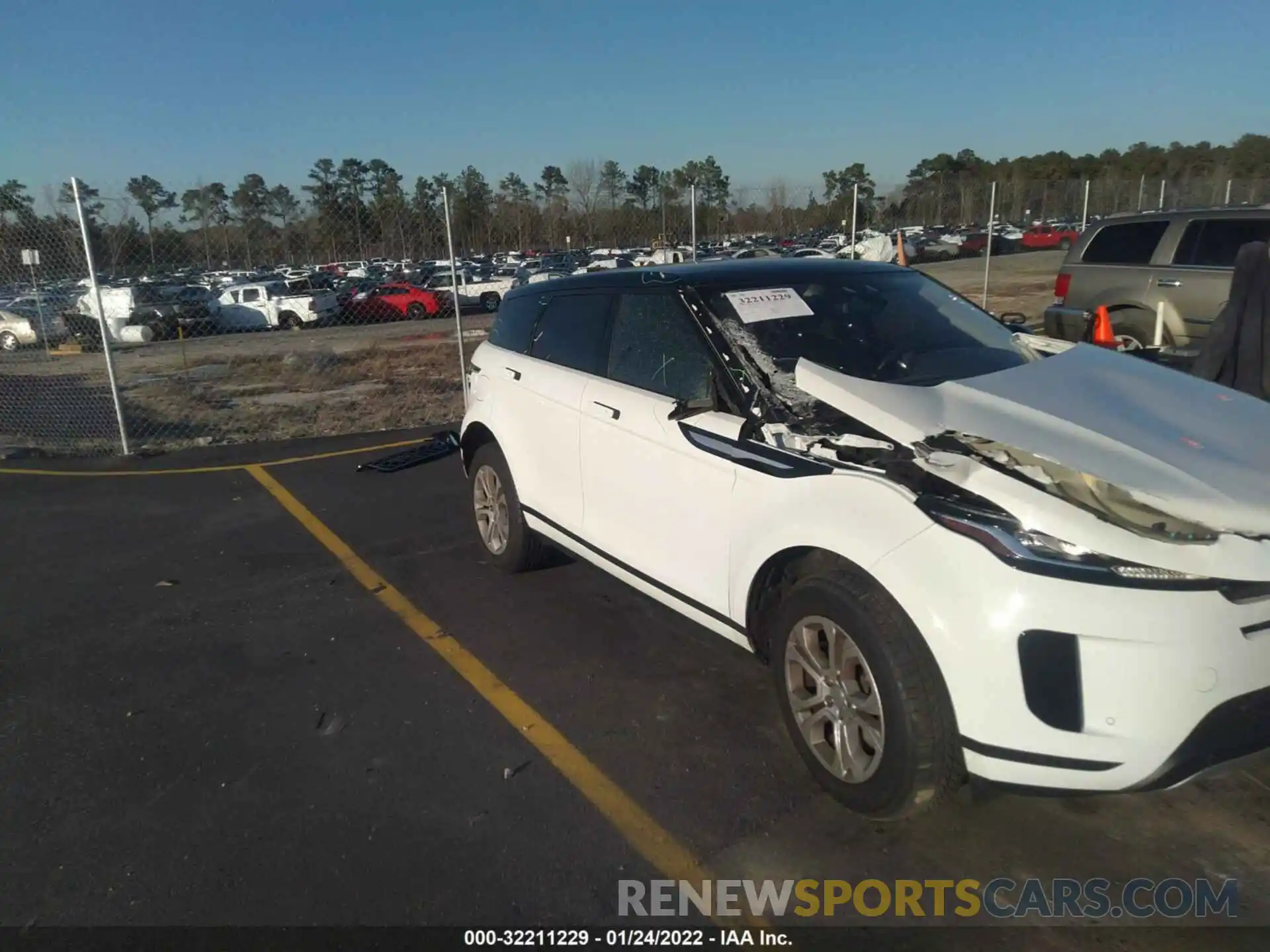 6 Photograph of a damaged car SALZJ2FXXLH005712 LAND ROVER RANGE ROVER EVOQUE 2020