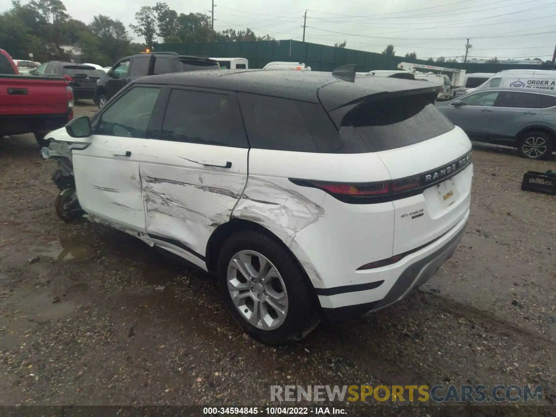 3 Photograph of a damaged car SALZJ2FXXLH060905 LAND ROVER RANGE ROVER EVOQUE 2020