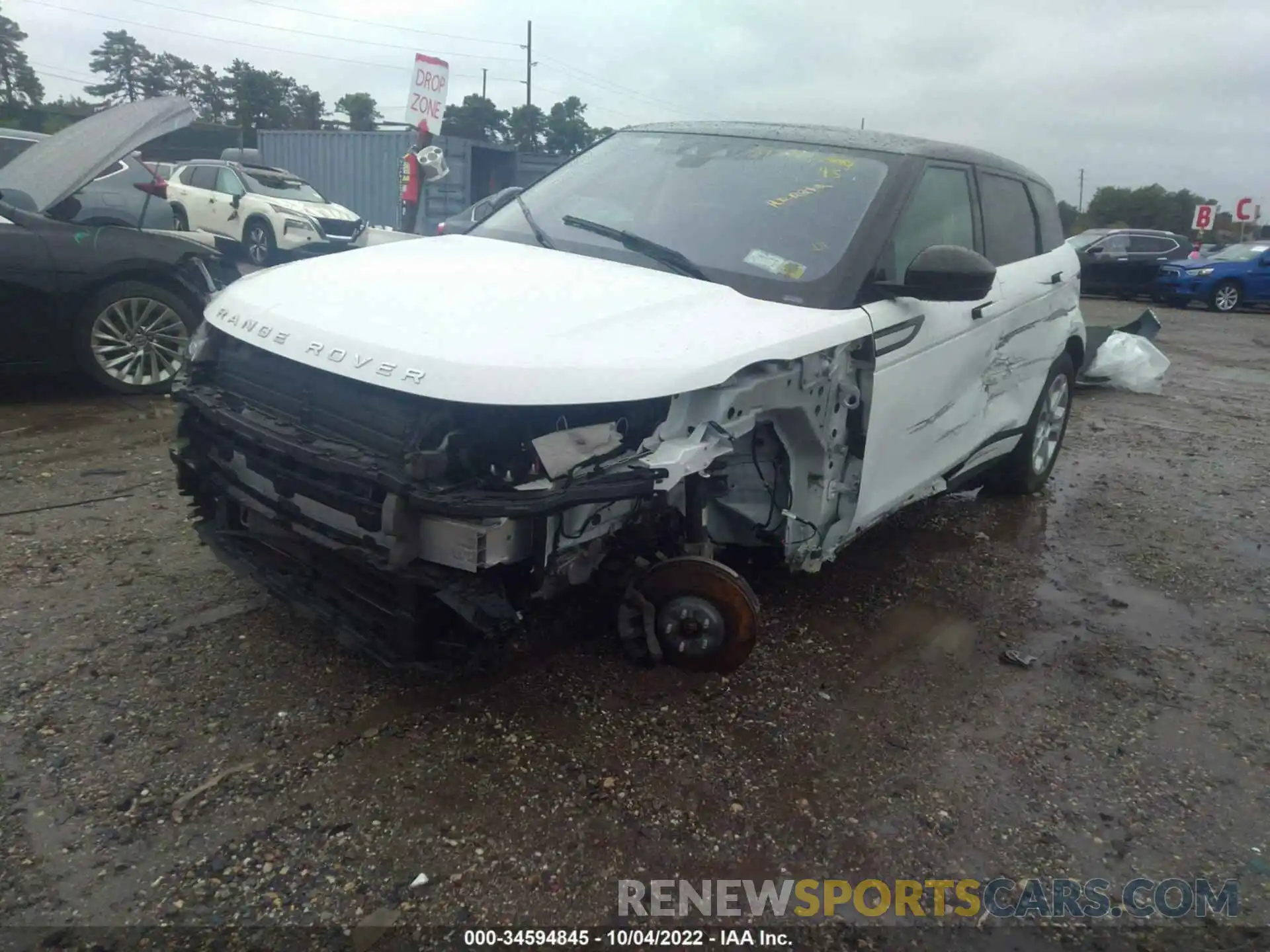 6 Photograph of a damaged car SALZJ2FXXLH060905 LAND ROVER RANGE ROVER EVOQUE 2020