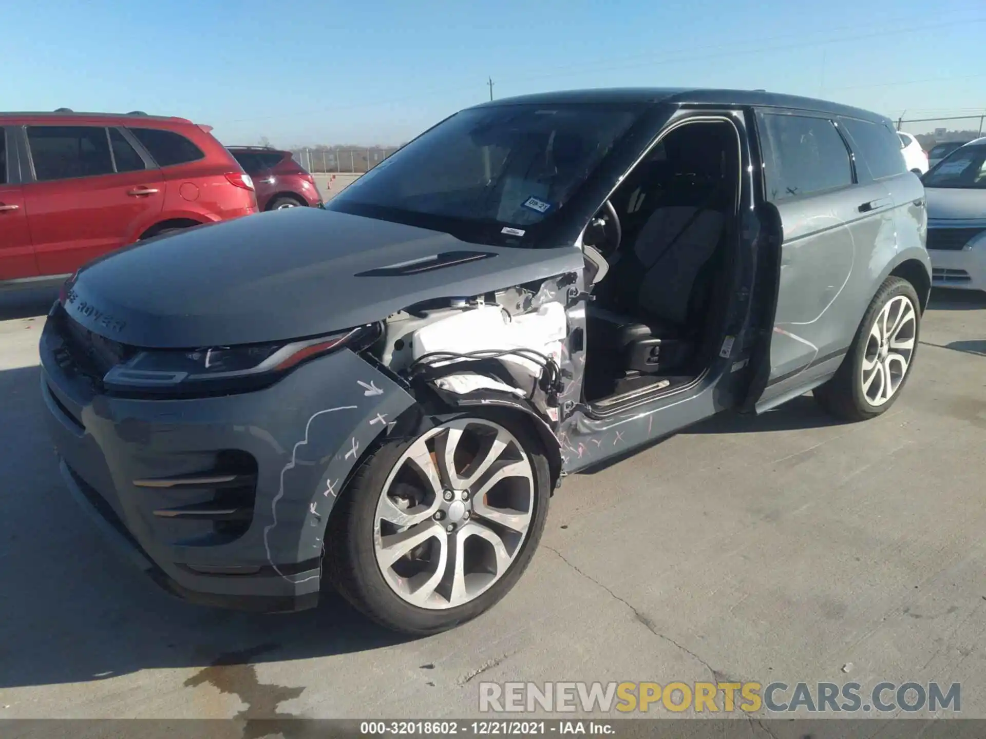 2 Photograph of a damaged car SALZL2FX1LH040715 LAND ROVER RANGE ROVER EVOQUE 2020