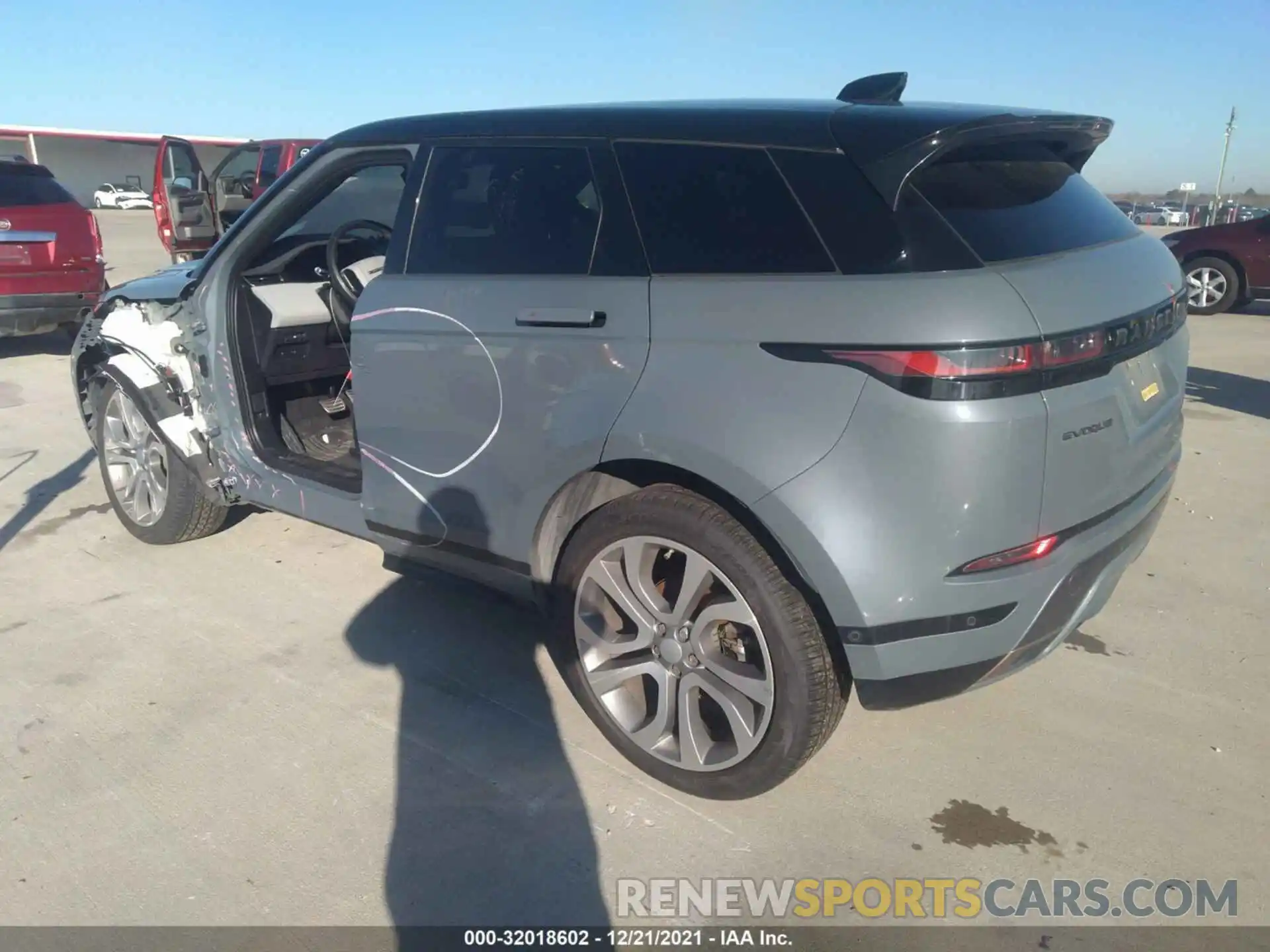 3 Photograph of a damaged car SALZL2FX1LH040715 LAND ROVER RANGE ROVER EVOQUE 2020