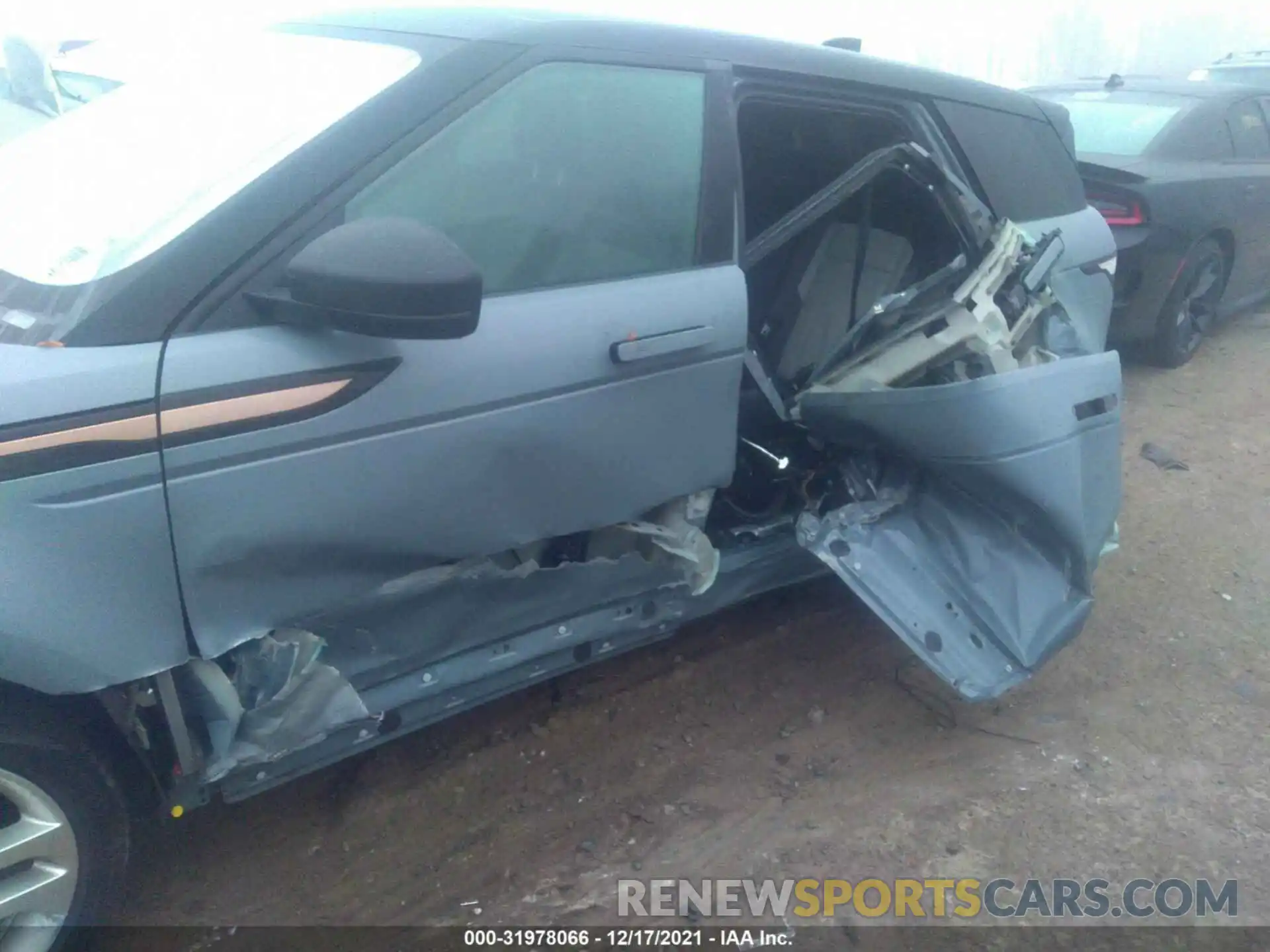 6 Photograph of a damaged car SALZL2FX8LH119380 LAND ROVER RANGE ROVER EVOQUE 2020