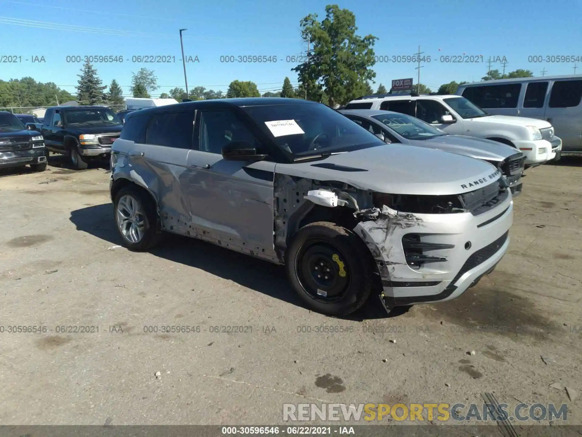 1 Photograph of a damaged car SALZL2GX1LH041782 LAND ROVER RANGE ROVER EVOQUE 2020