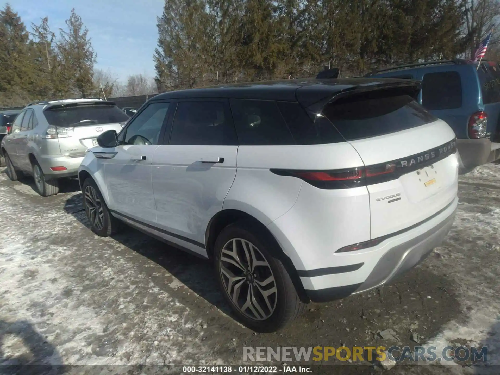 3 Photograph of a damaged car SALZP2FX1LH068812 LAND ROVER RANGE ROVER EVOQUE 2020