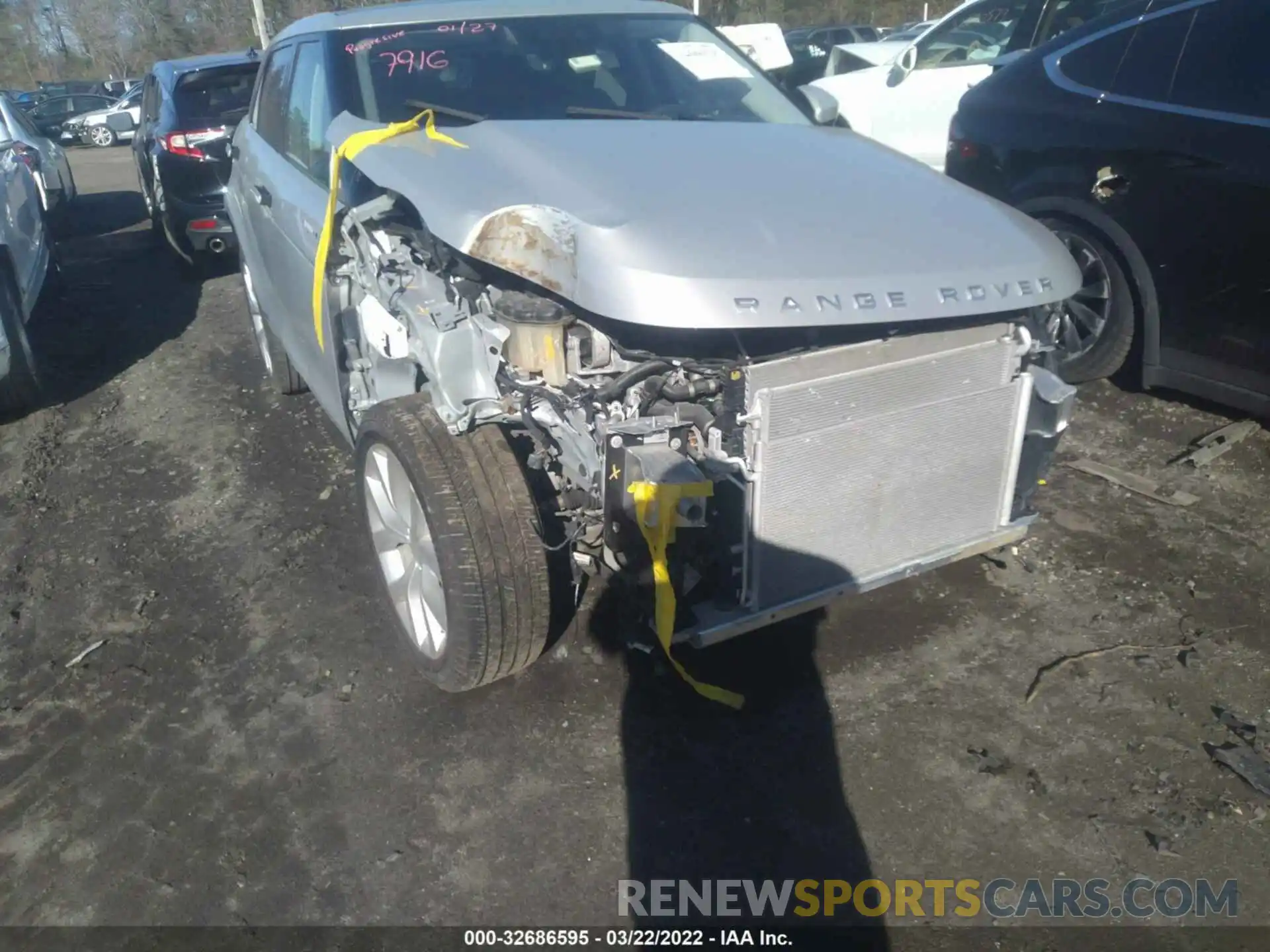 6 Photograph of a damaged car SALZP2FX3LH081352 LAND ROVER RANGE ROVER EVOQUE 2020