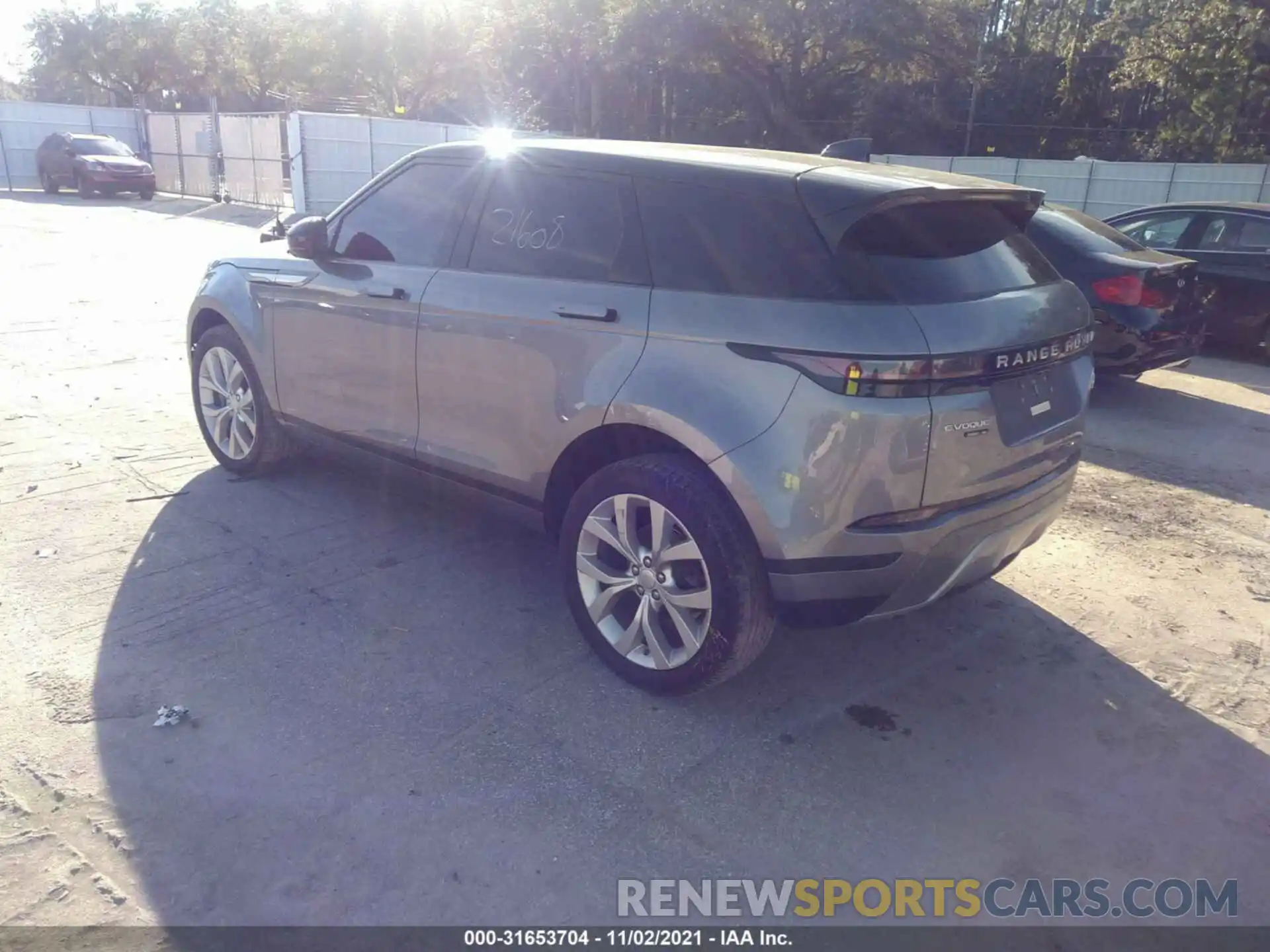 3 Photograph of a damaged car SALZP2FX8LH093237 LAND ROVER RANGE ROVER EVOQUE 2020