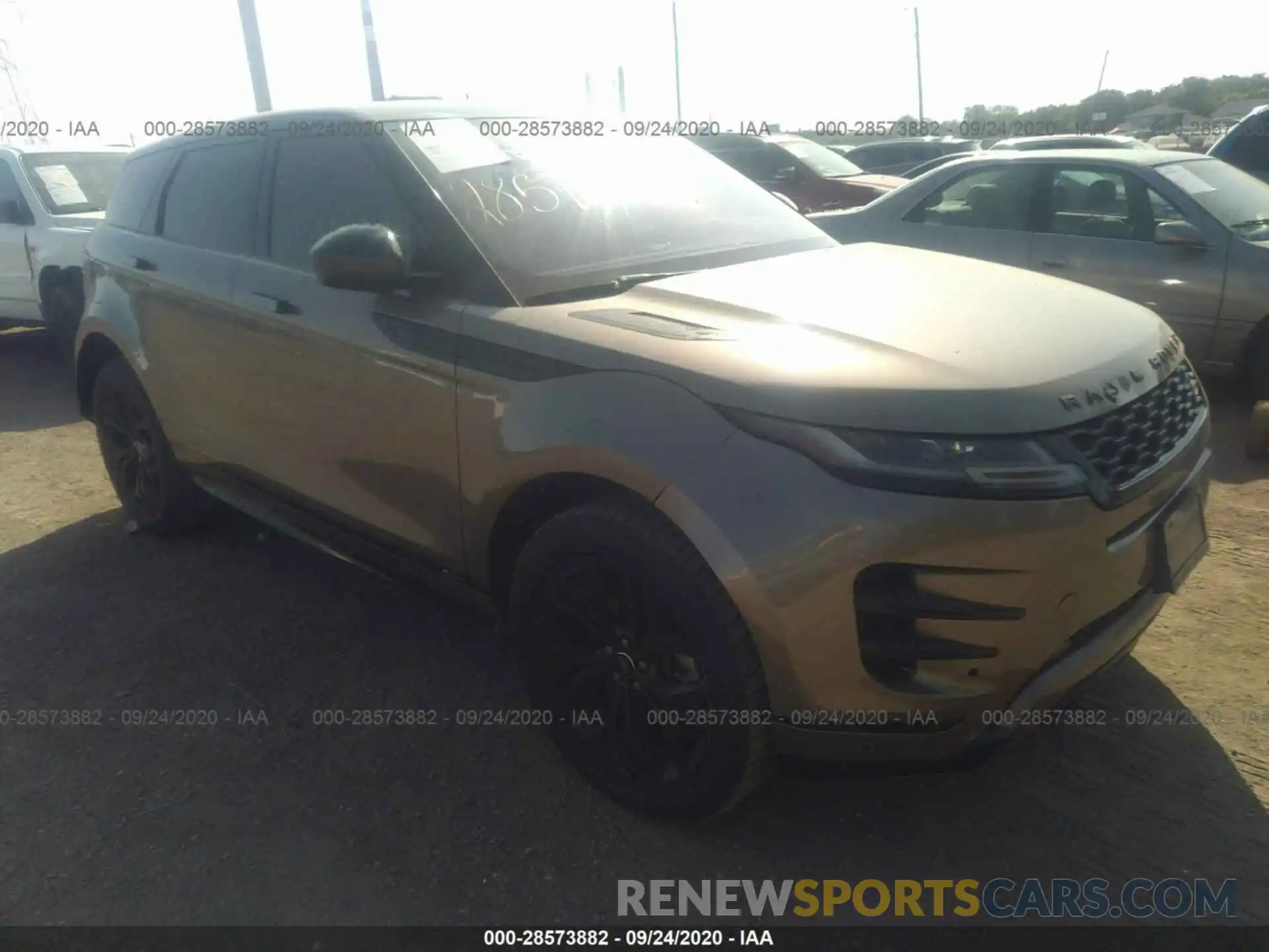 1 Photograph of a damaged car SALZT2GX1LH041538 LAND ROVER RANGE ROVER EVOQUE 2020