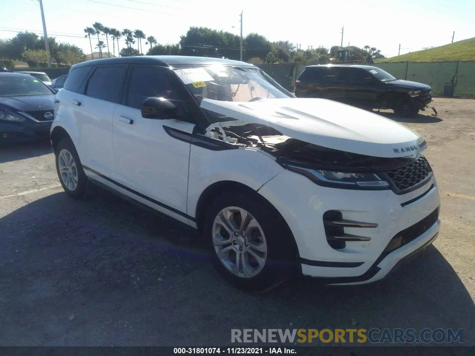 1 Photograph of a damaged car SALZT2GX8LH030424 LAND ROVER RANGE ROVER EVOQUE 2020