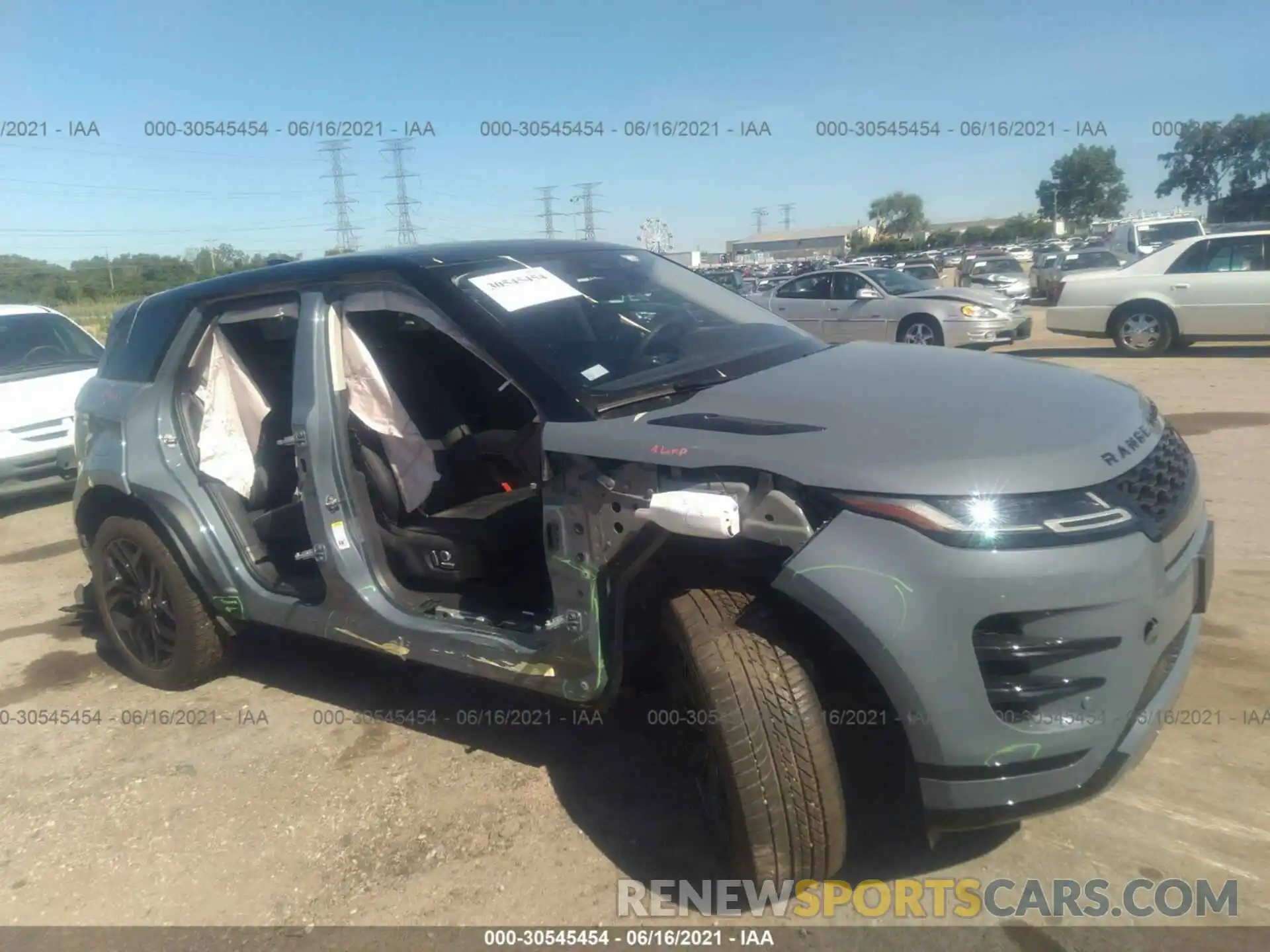 1 Photograph of a damaged car SALZL2FX9MH124167 LAND ROVER RANGE ROVER EVOQUE 2021