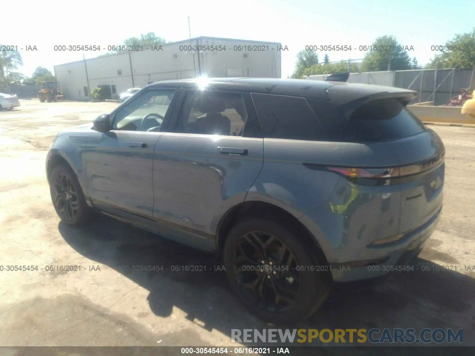 3 Photograph of a damaged car SALZL2FX9MH124167 LAND ROVER RANGE ROVER EVOQUE 2021