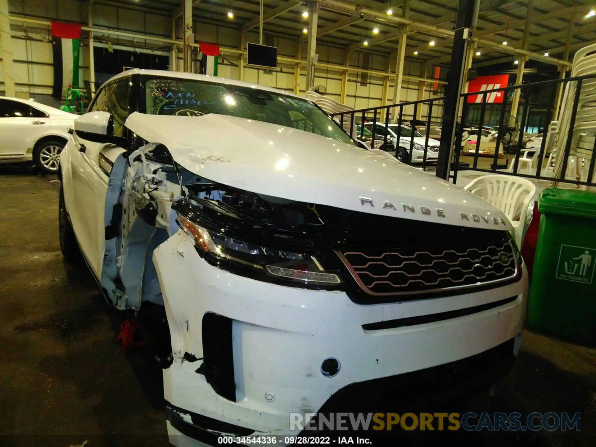 1 Photograph of a damaged car 00LZJ2FX7NH171933 LAND ROVER RANGE ROVER EVOQUE 2022