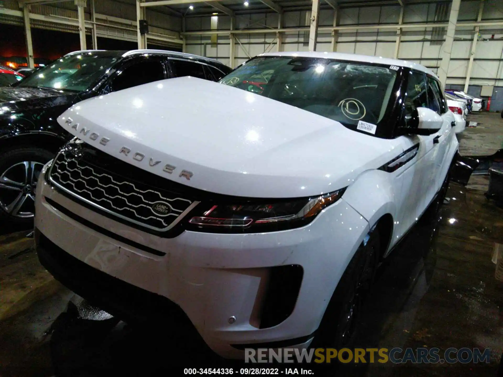 2 Photograph of a damaged car 00LZJ2FX7NH171933 LAND ROVER RANGE ROVER EVOQUE 2022