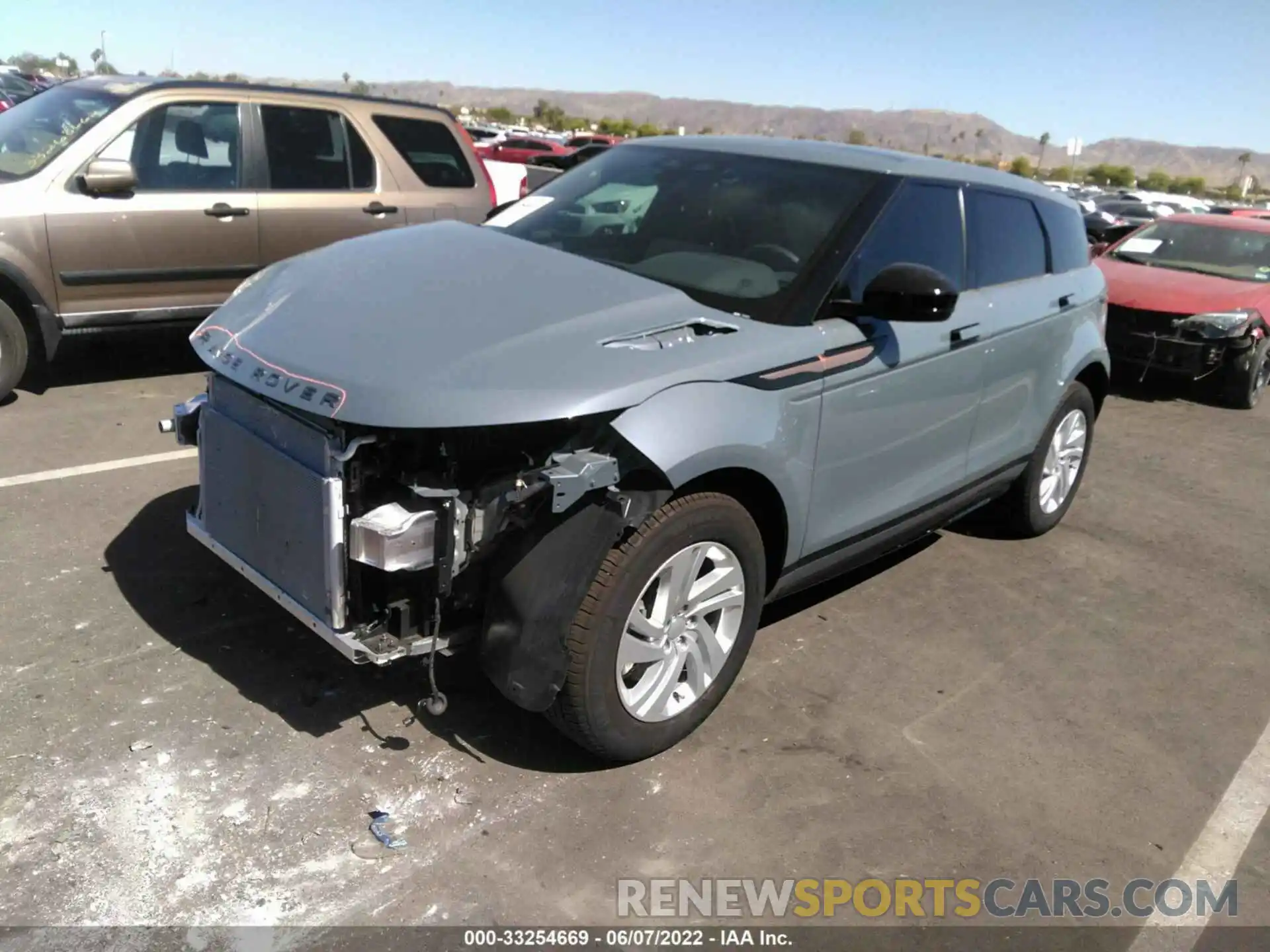 2 Photograph of a damaged car SALZT2FX6NH173327 LAND ROVER RANGE ROVER EVOQUE 2022