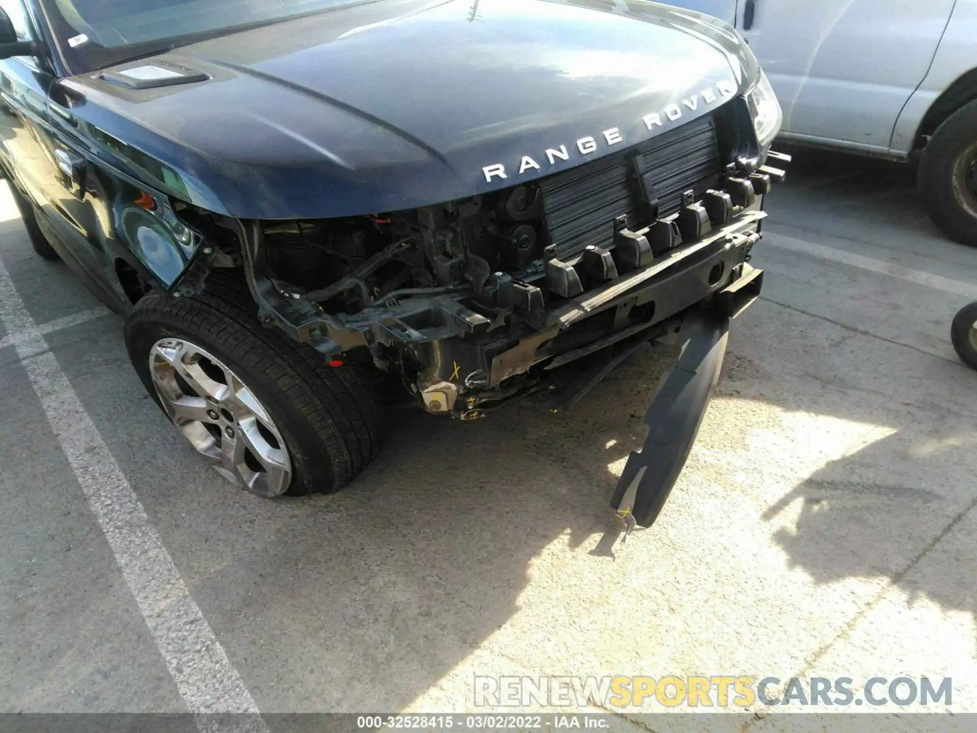 6 Photograph of a damaged car SALWG2RK8KA853726 LAND ROVER RANGE ROVER SPORT 2019