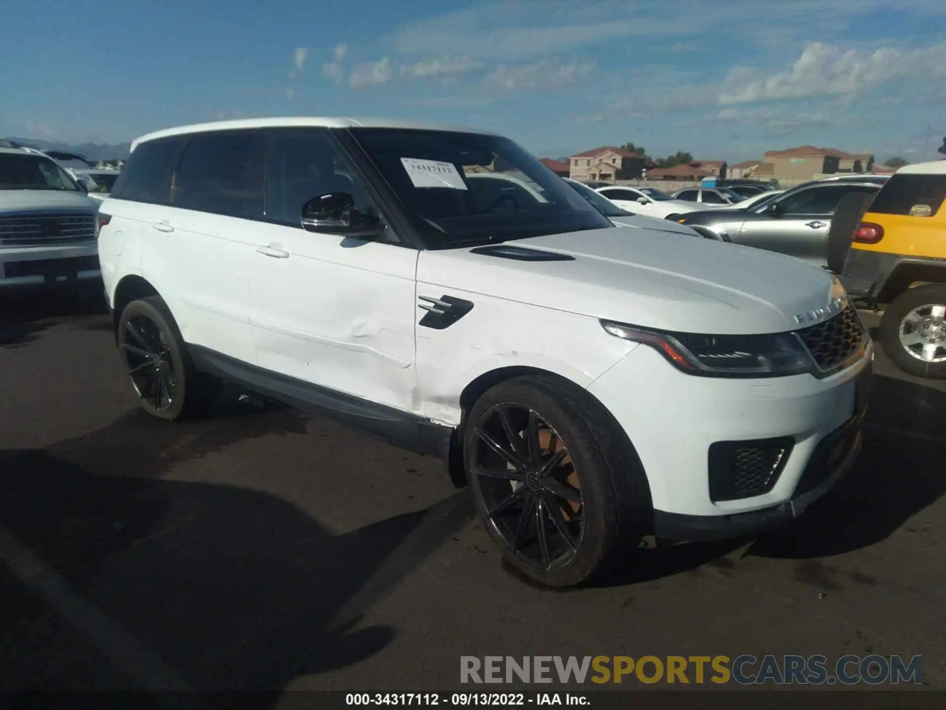 1 Photograph of a damaged car SALWG2RU5KA866158 LAND ROVER RANGE ROVER SPORT 2019