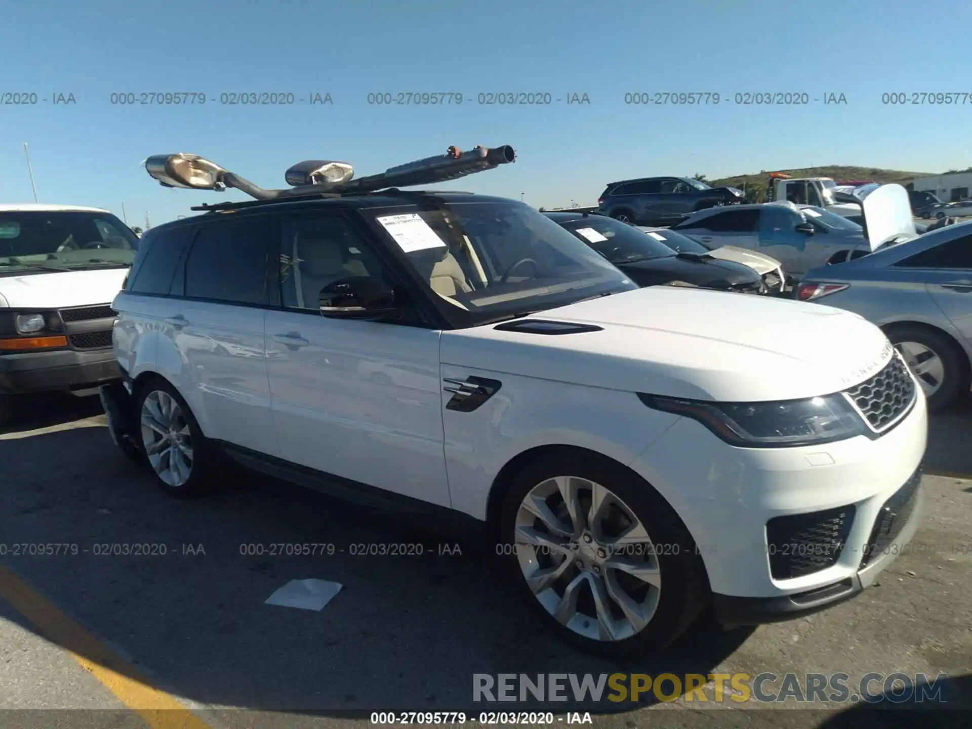 1 Фотография поврежденного автомобиля SALWG2RU5KA871845 LAND ROVER RANGE ROVER SPORT 2019