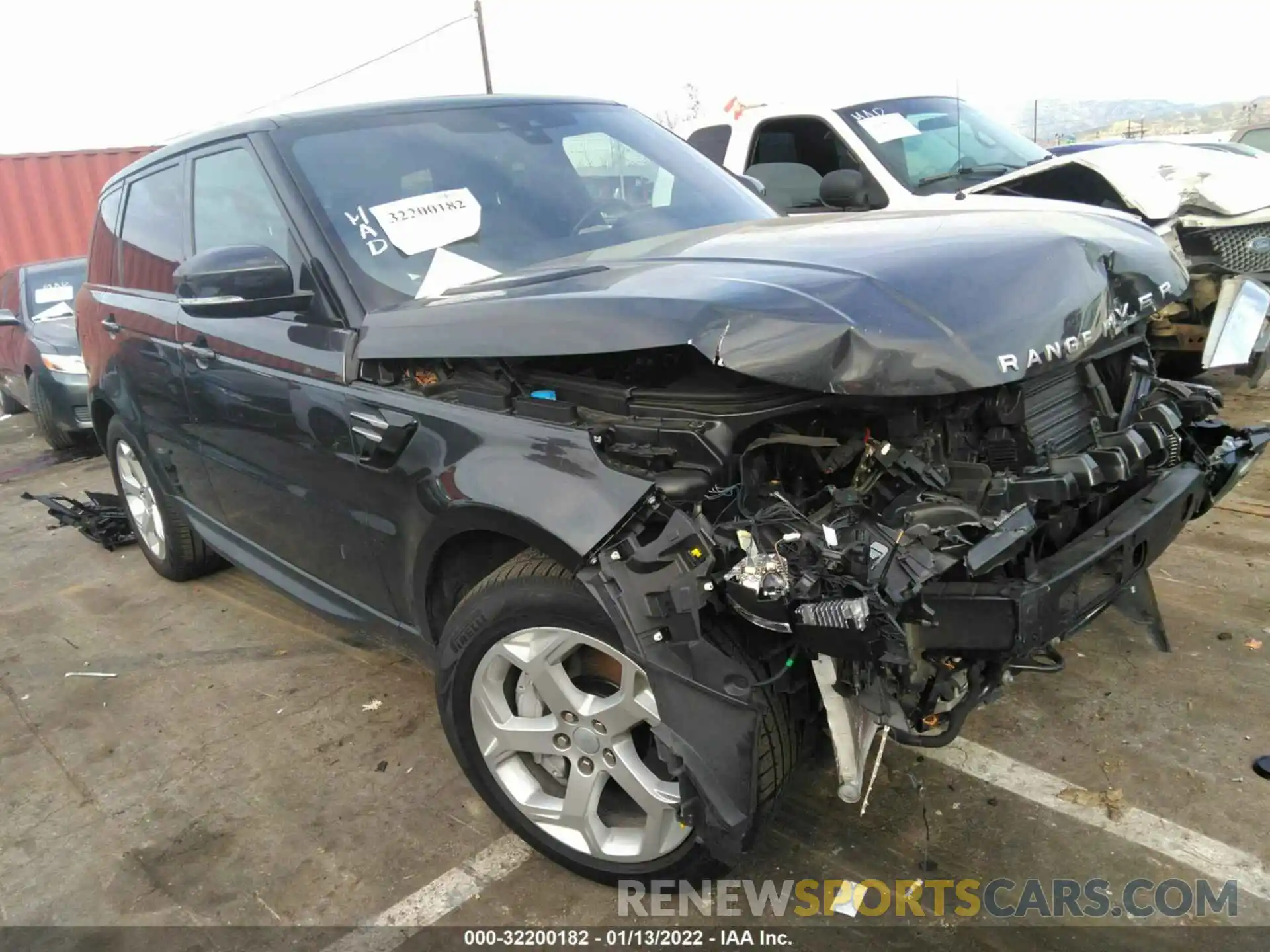 1 Photograph of a damaged car SALWG2RU7KA868882 LAND ROVER RANGE ROVER SPORT 2019