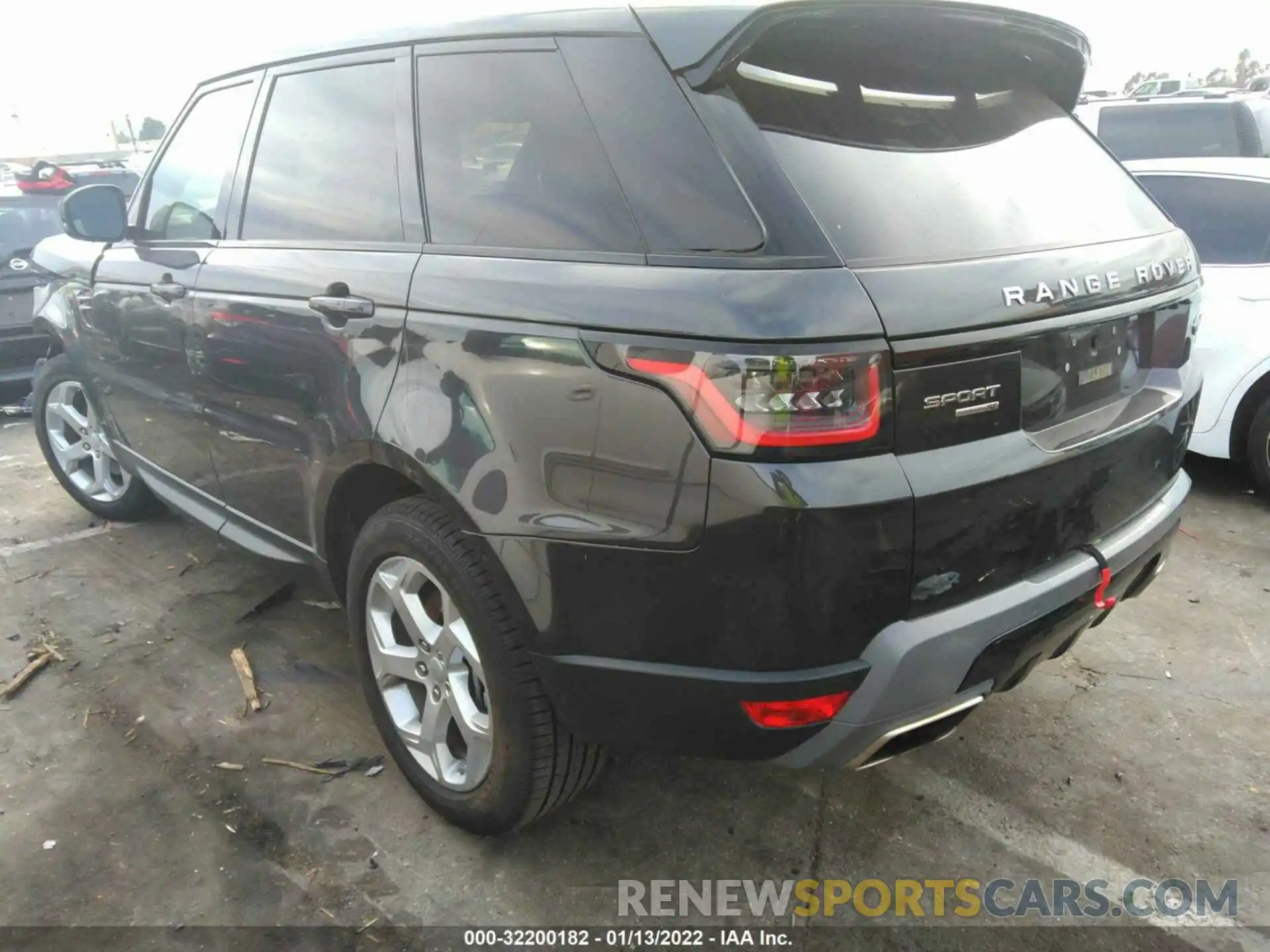 3 Photograph of a damaged car SALWG2RU7KA868882 LAND ROVER RANGE ROVER SPORT 2019