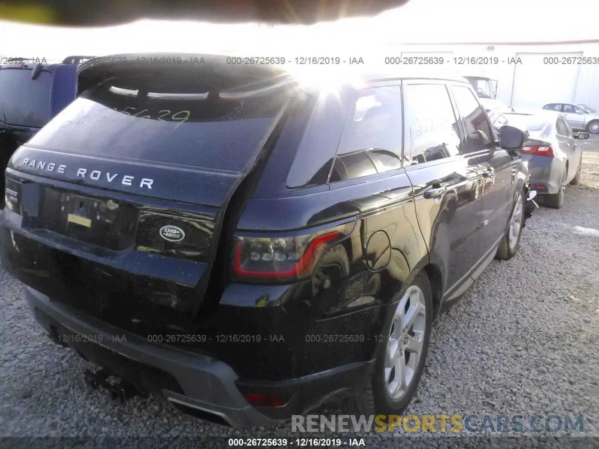 4 Photograph of a damaged car SALWG2RV6KA818600 LAND ROVER RANGE ROVER SPORT 2019