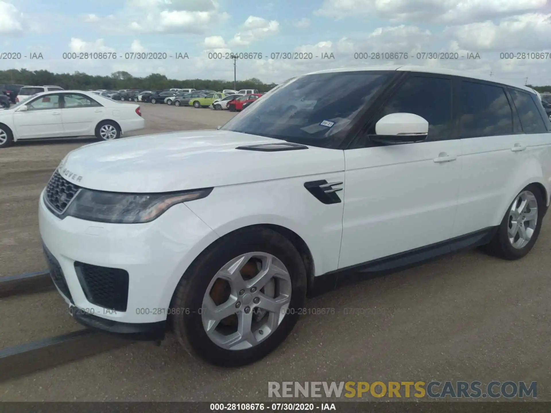 2 Фотография поврежденного автомобиля SALWG2RV7KA824583 LAND ROVER RANGE ROVER SPORT 2019