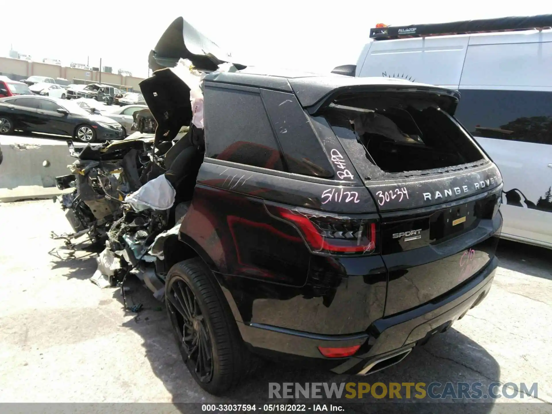 3 Photograph of a damaged car SALWG2RV7KA847135 LAND ROVER RANGE ROVER SPORT 2019