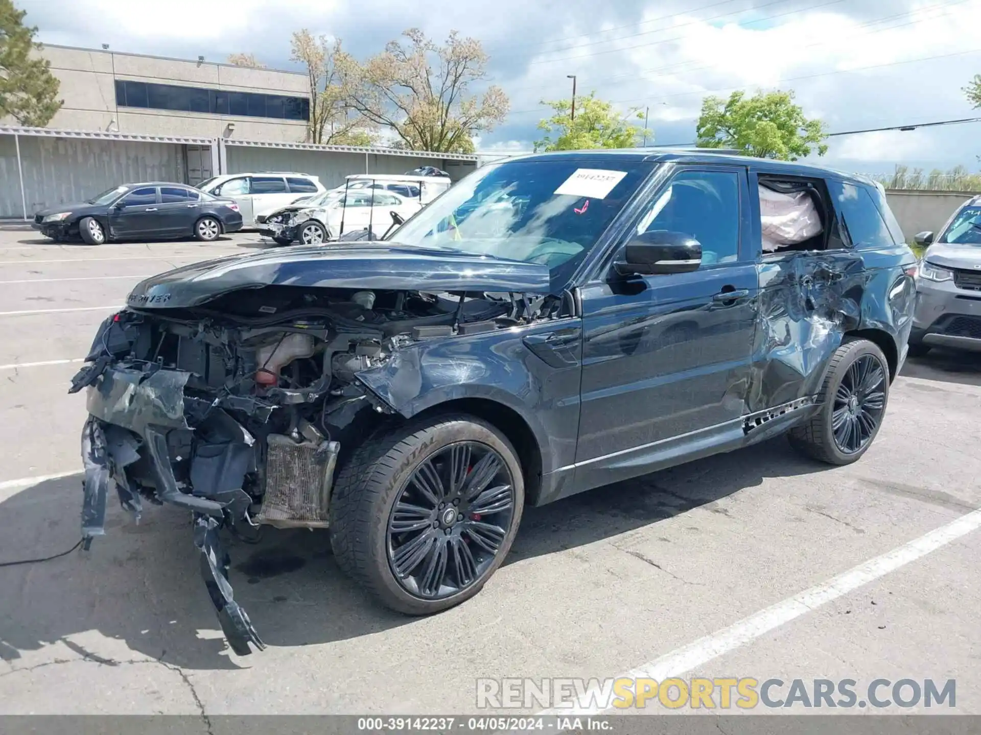 2 Photograph of a damaged car SALWR2RE0KA871805 LAND ROVER RANGE ROVER SPORT 2019