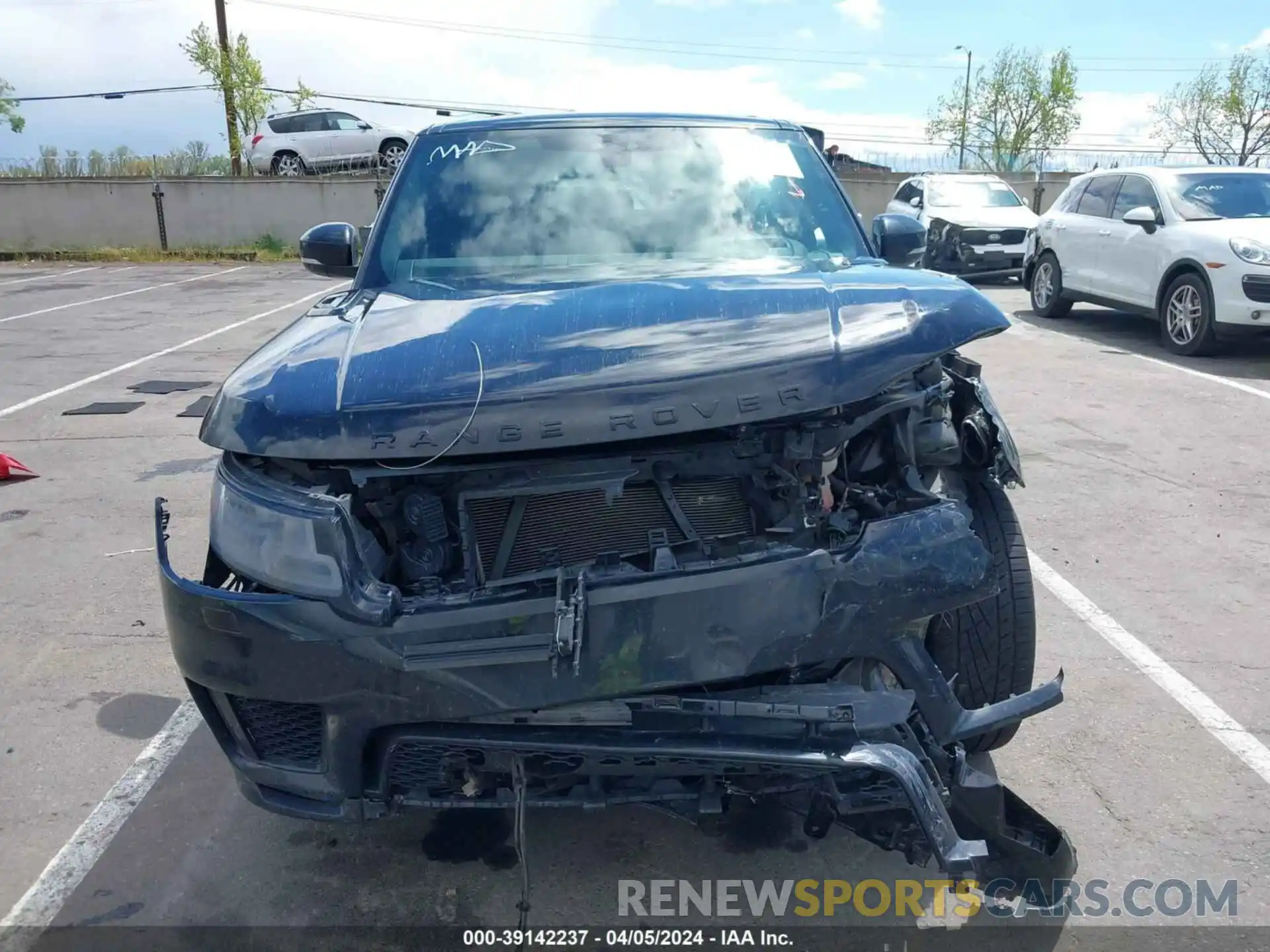 6 Photograph of a damaged car SALWR2RE0KA871805 LAND ROVER RANGE ROVER SPORT 2019